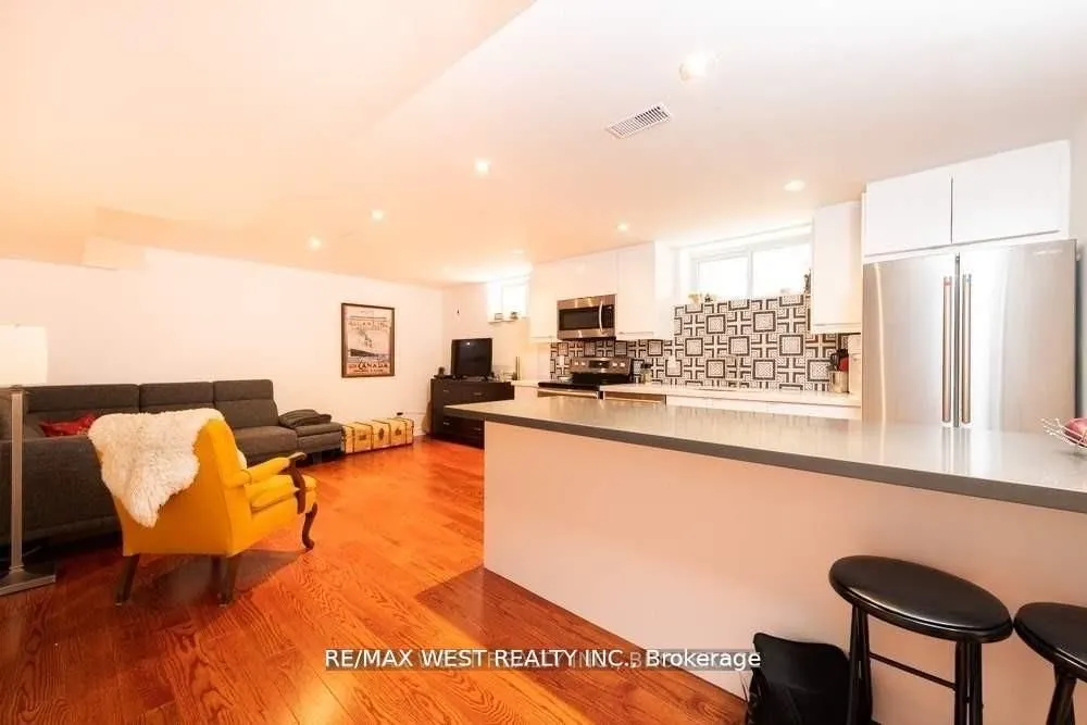 629 Beresford Avenue, #Lower