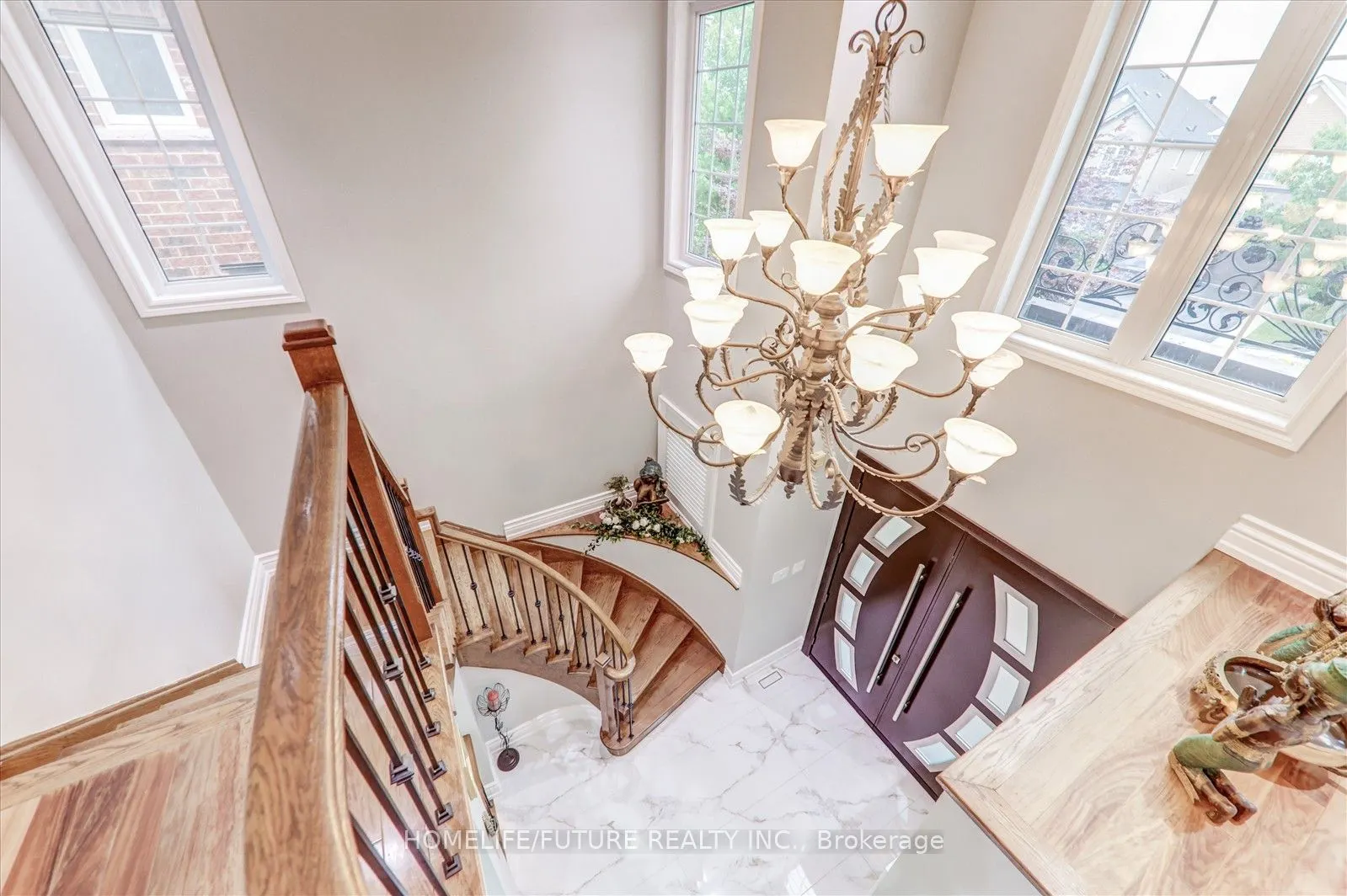 28 Billancourt Crescent