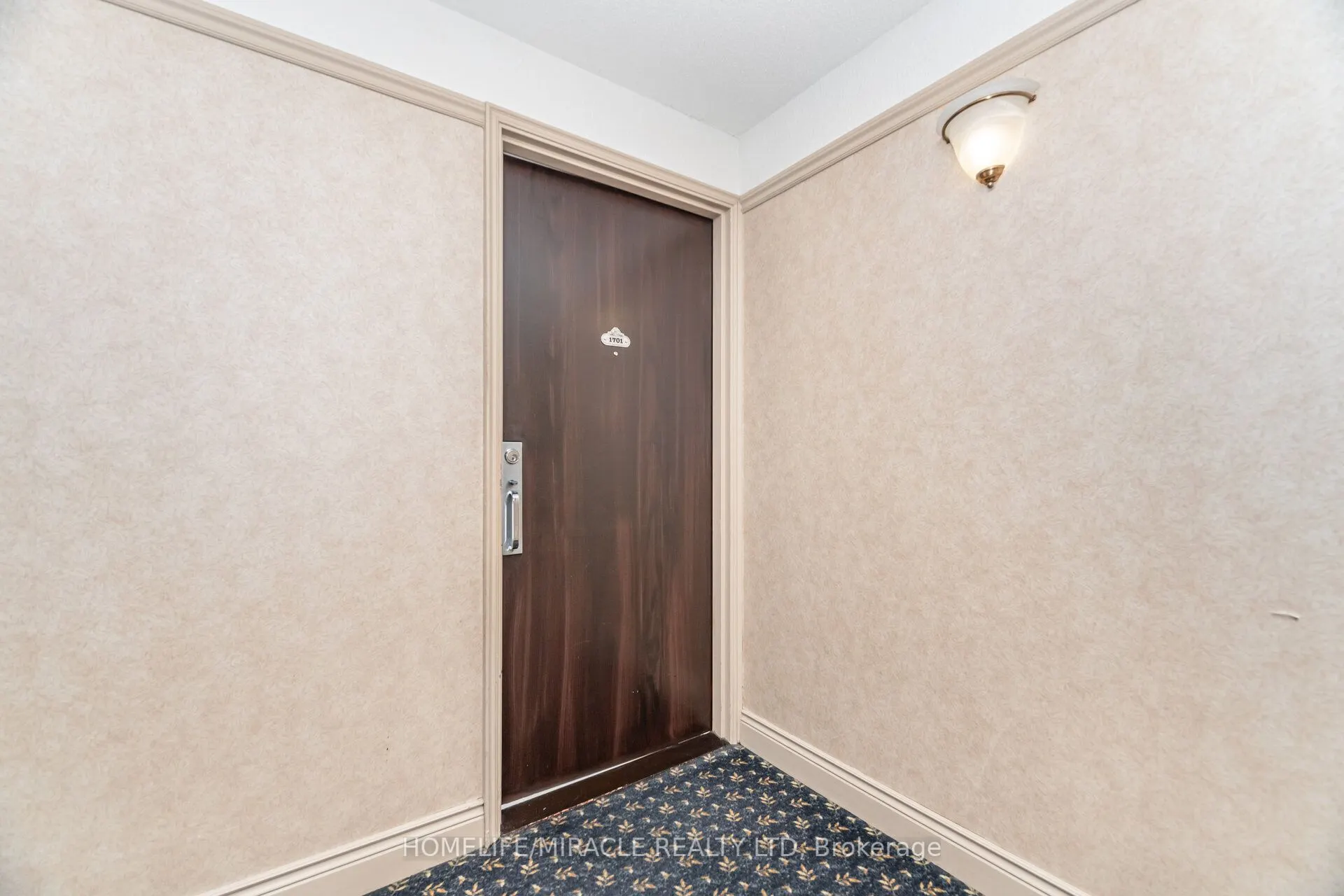 50 eglinton Avenue W, #1701