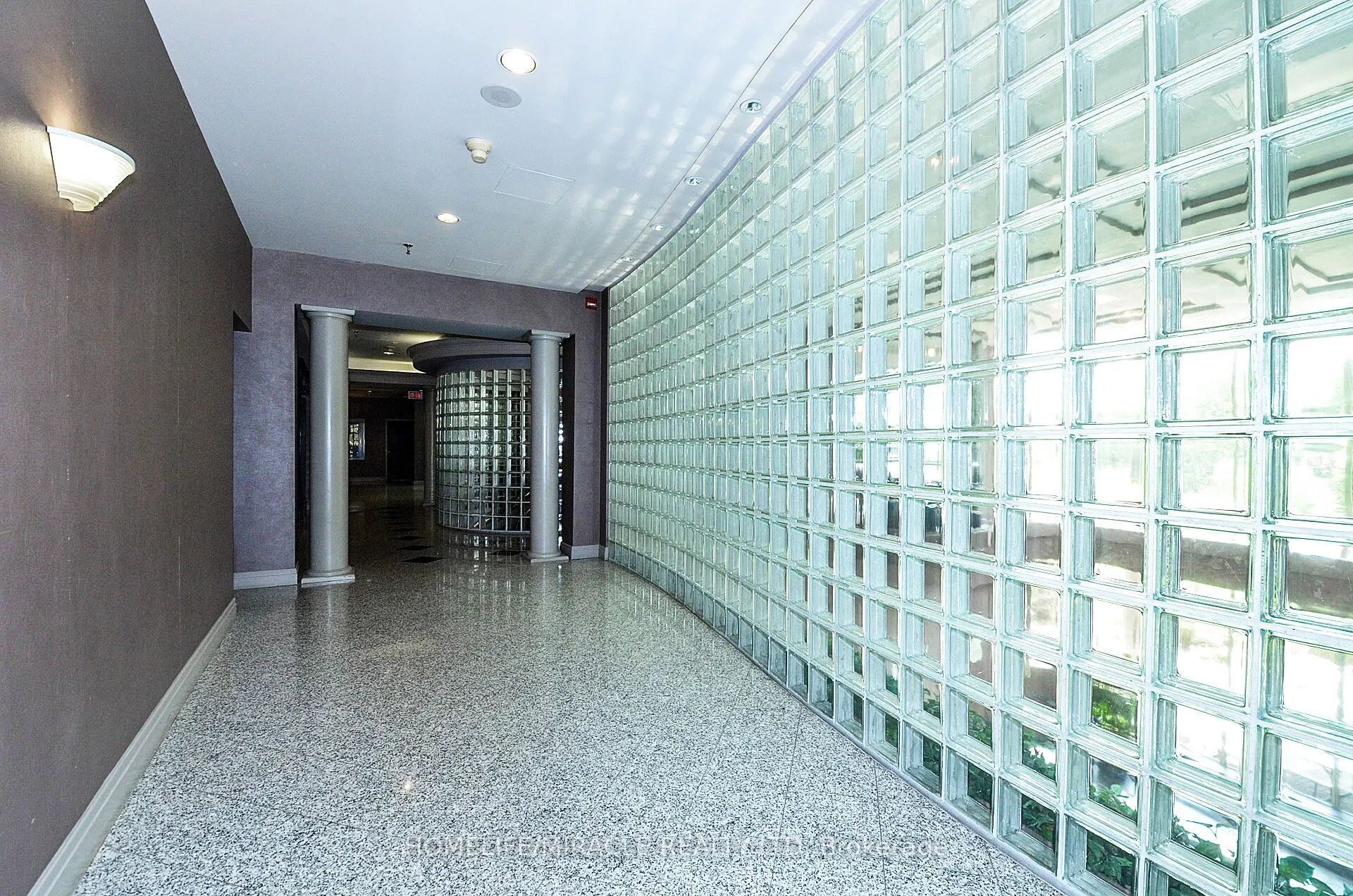 50 eglinton Avenue W, #1701