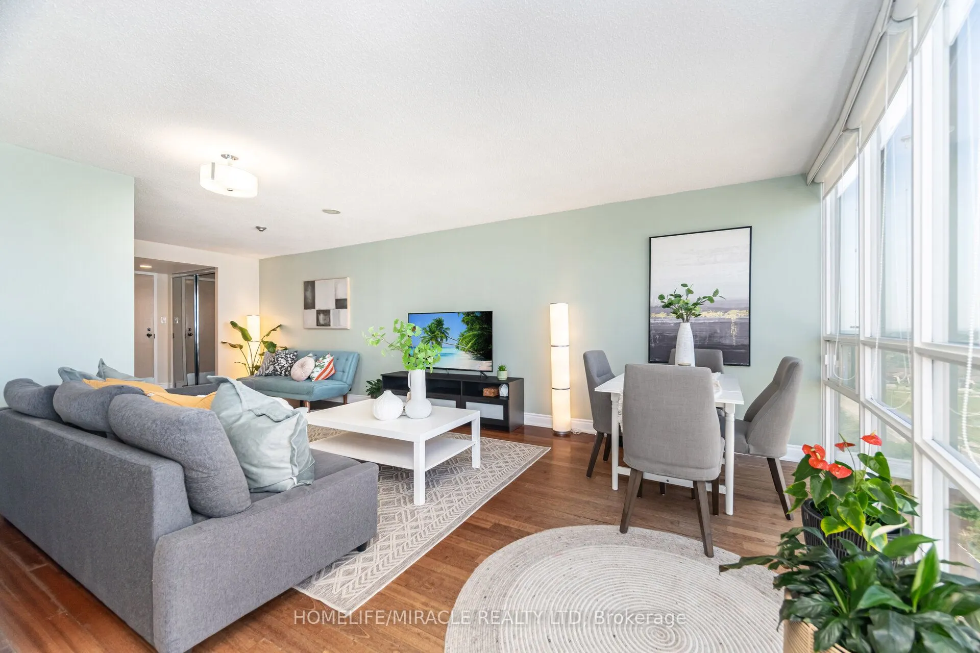 50 eglinton Avenue W, #1701