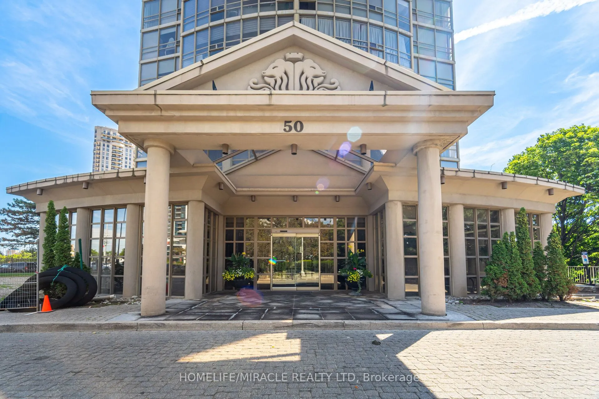 50 eglinton Avenue W, #1701