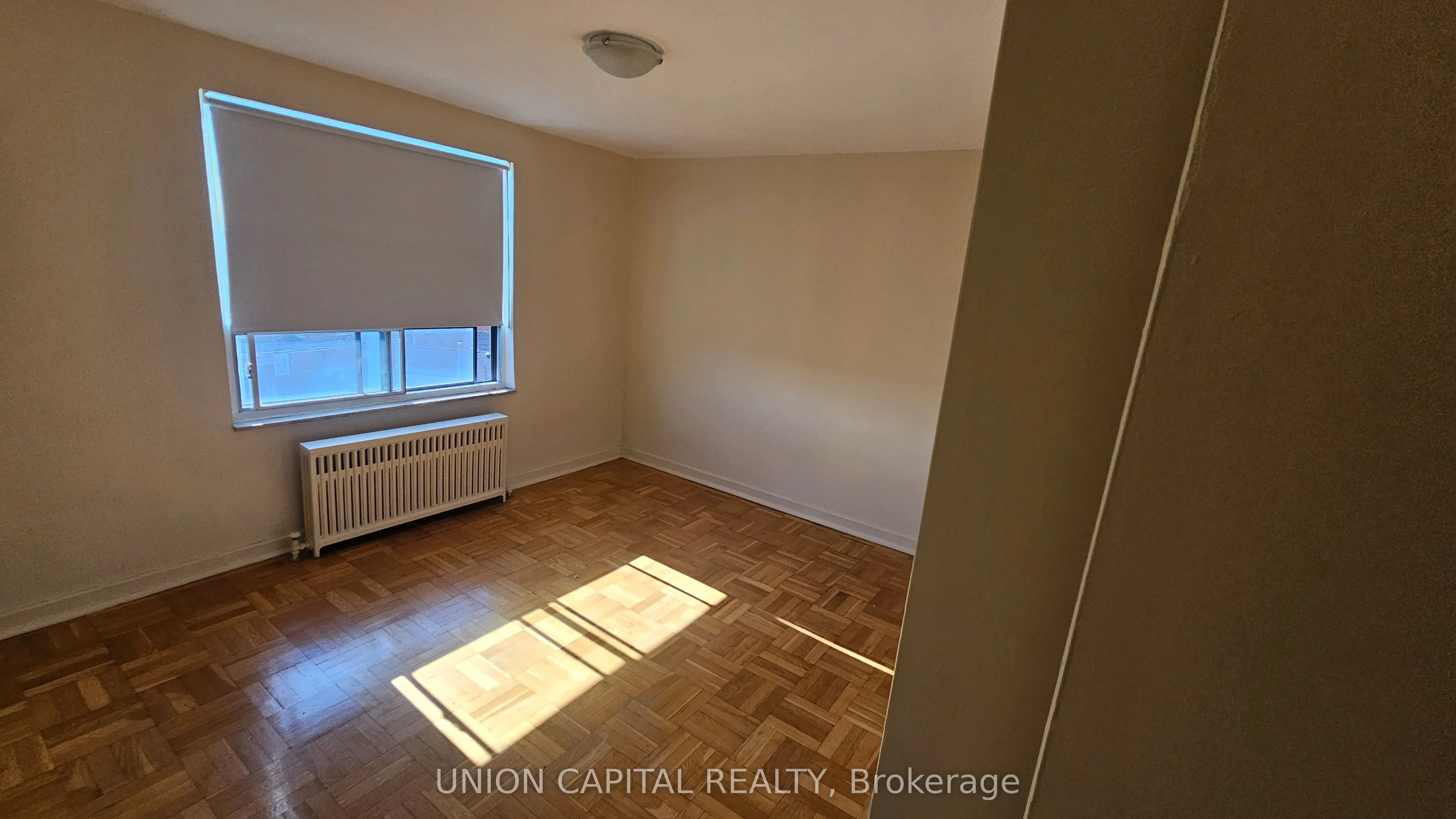 1969 EGLINTON AVE W Avenue, #311