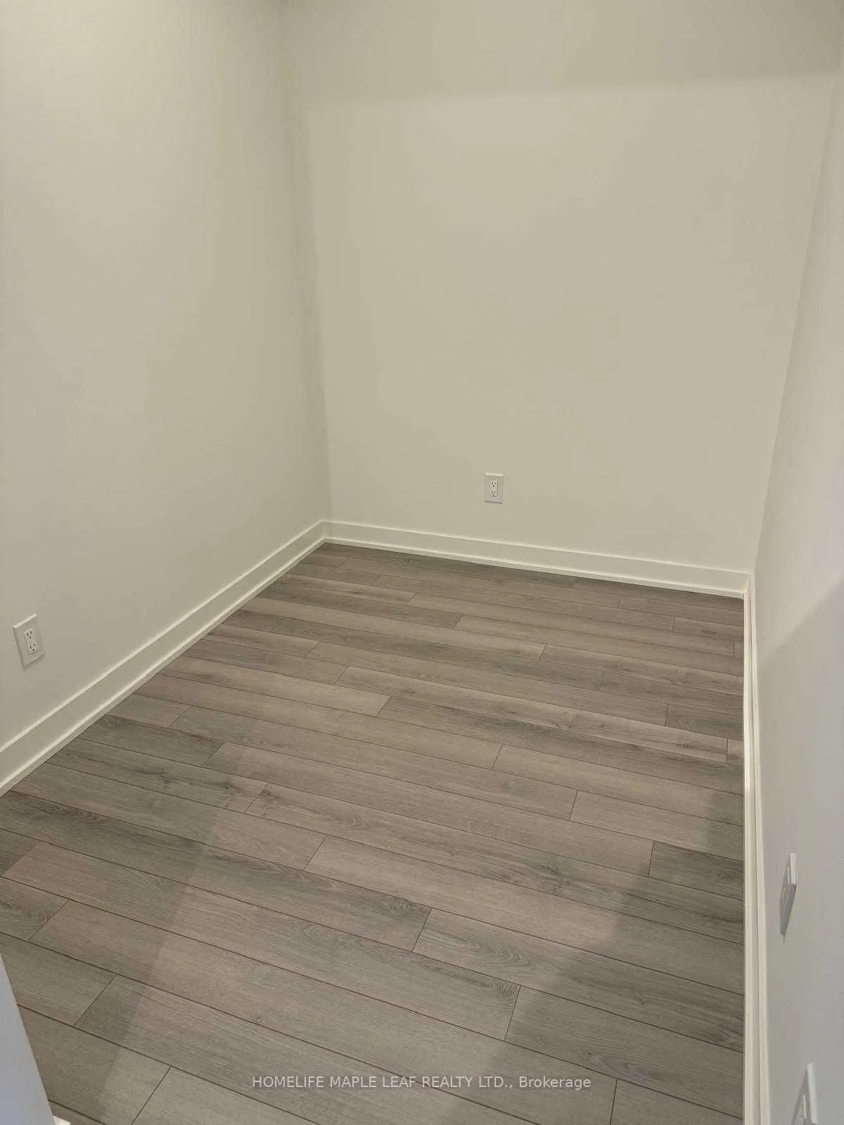 3079 TRAFALGAR Road, #1001