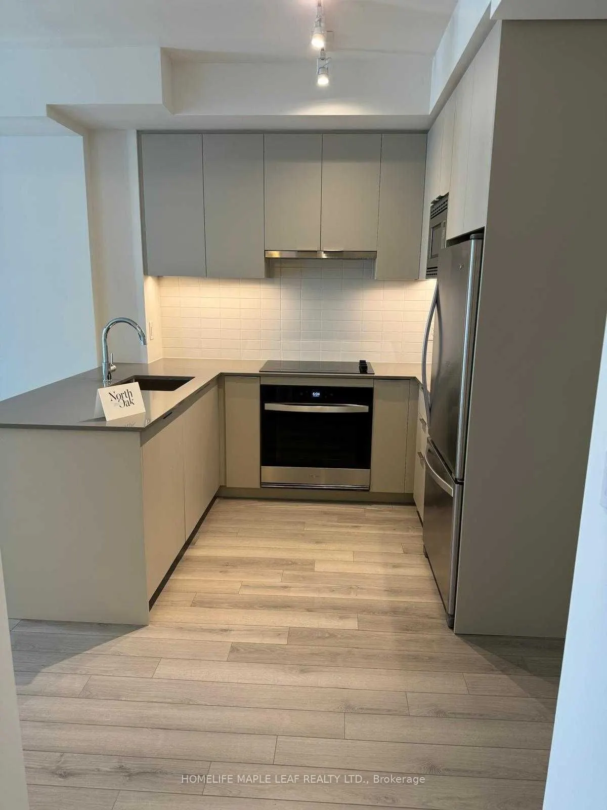 3079 TRAFALGAR Road, #1001