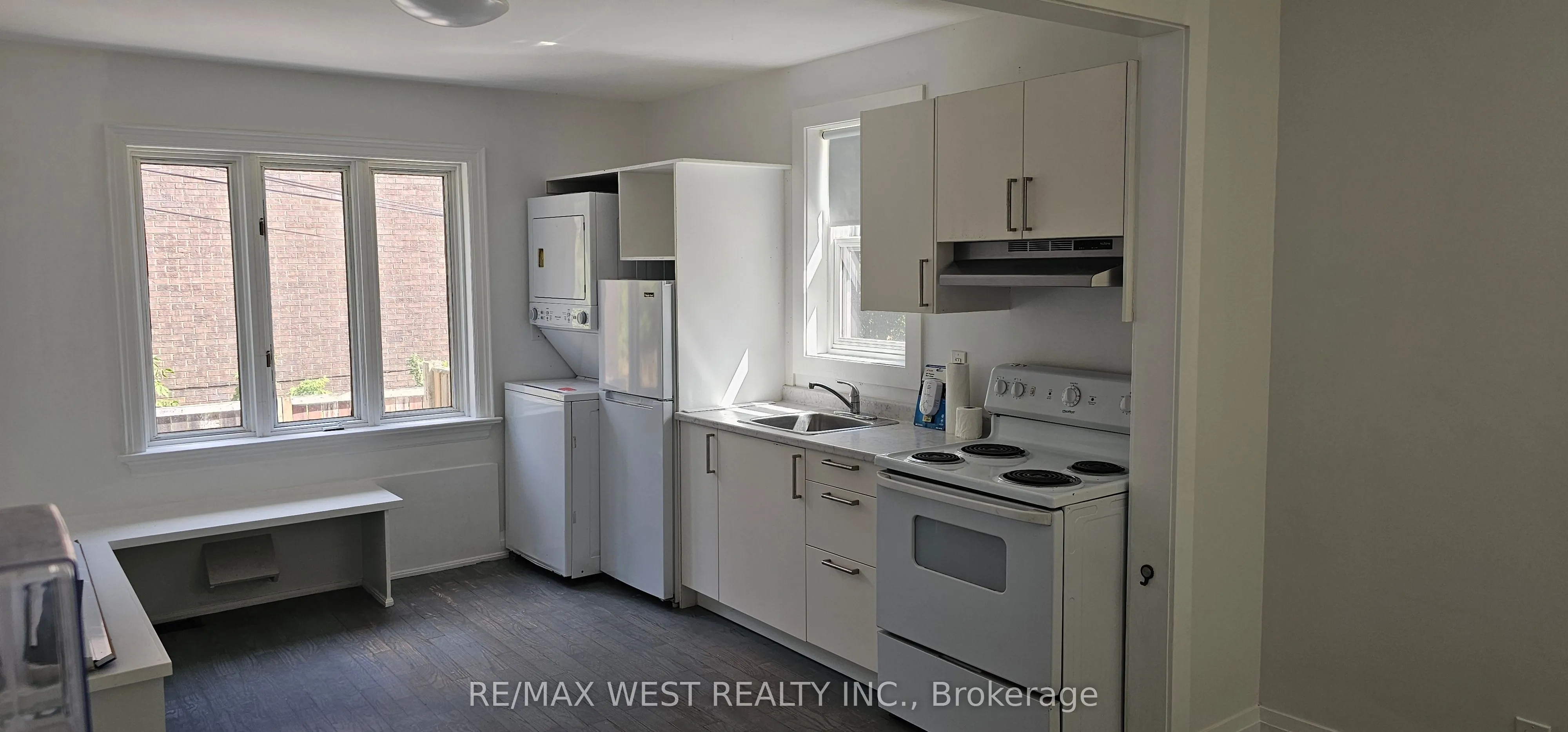 4229 Bloor Street W, #Main
