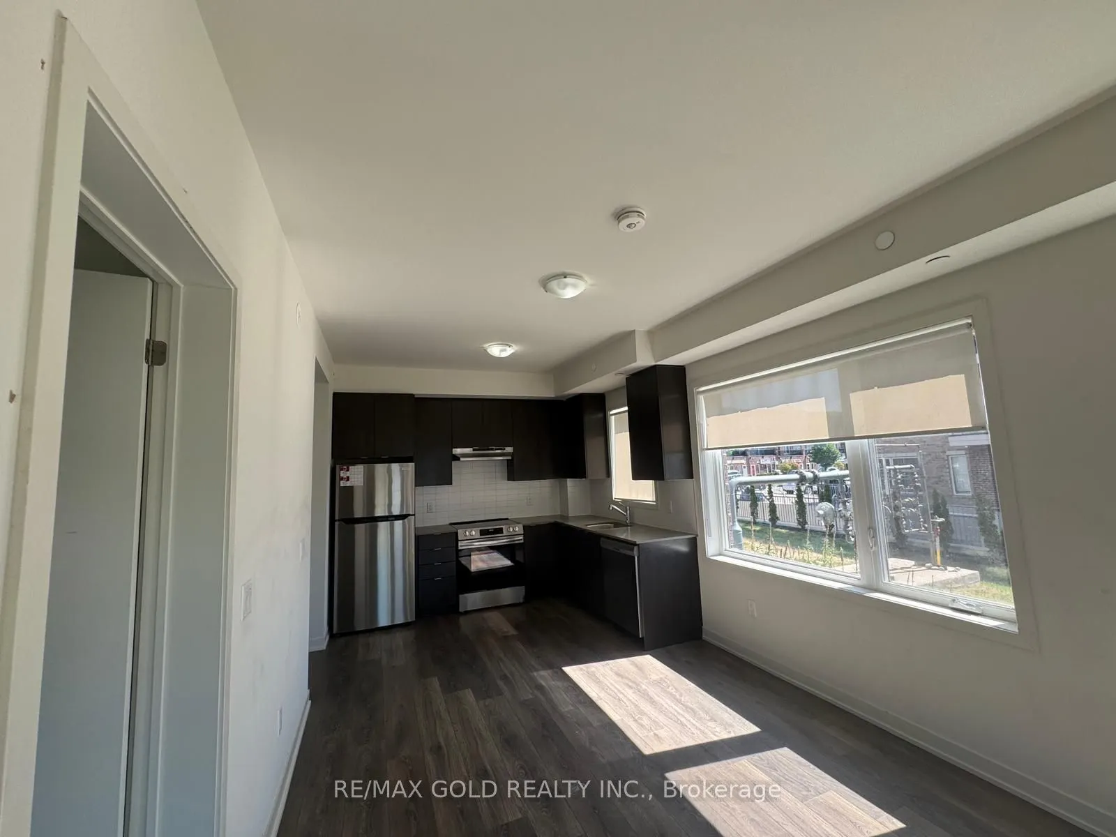 58 Sky Harbour Drive, #105