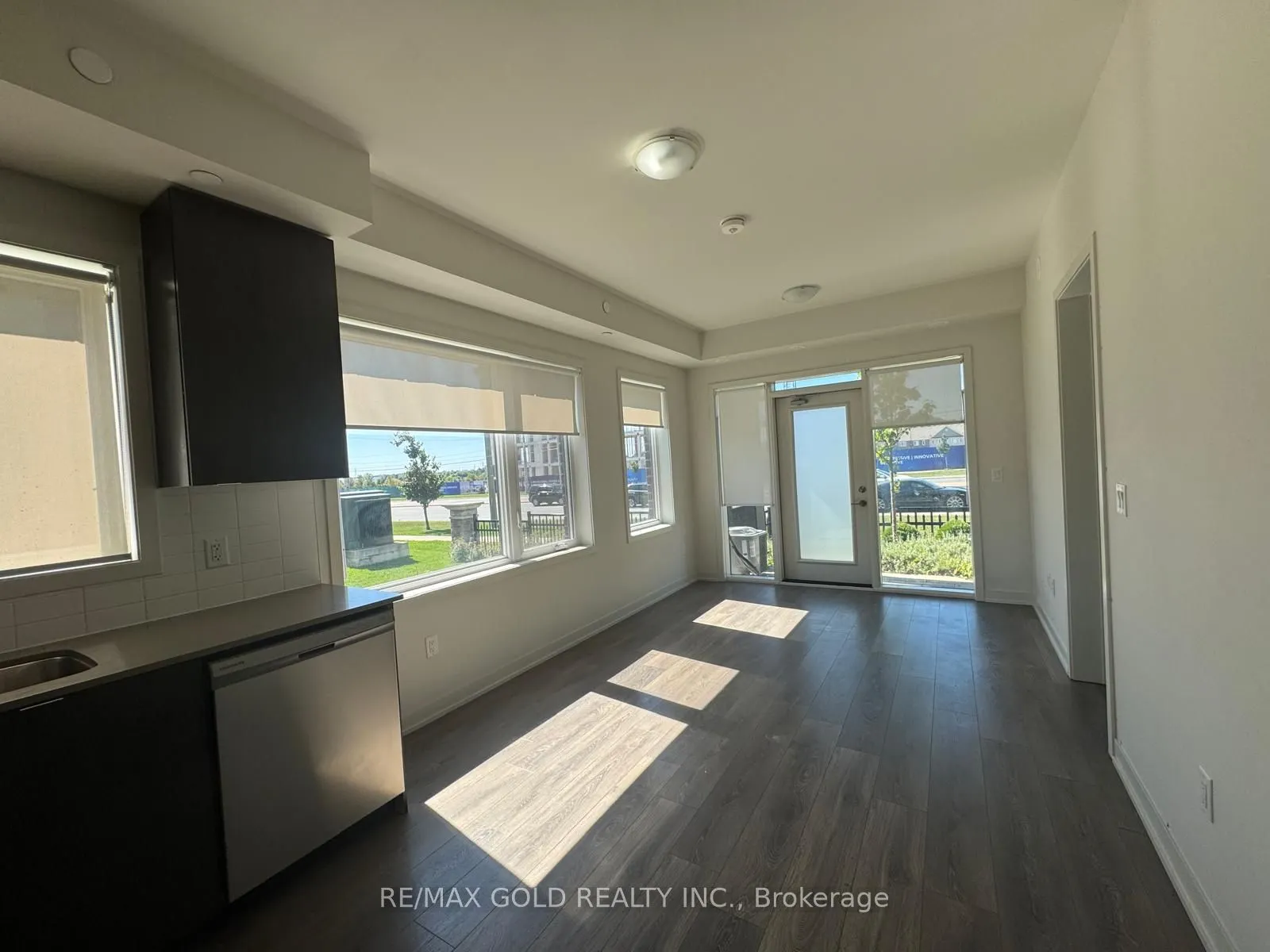 58 Sky Harbour Drive, #105