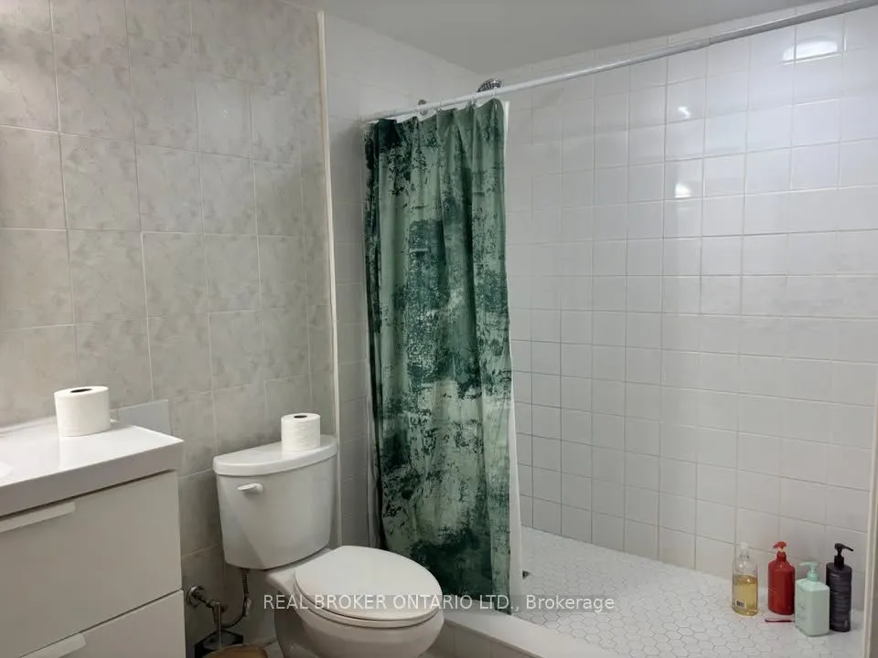 525 Ray Lawson Boulevard, #Lower