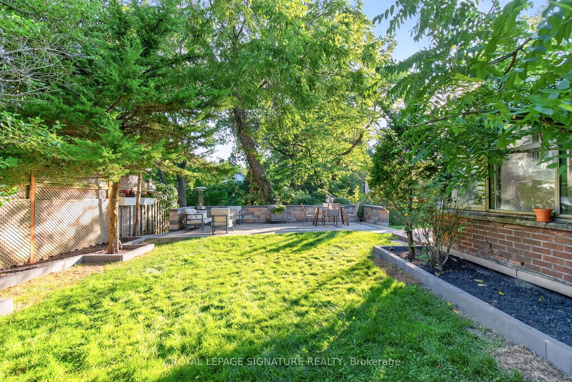 2254 Carol Road