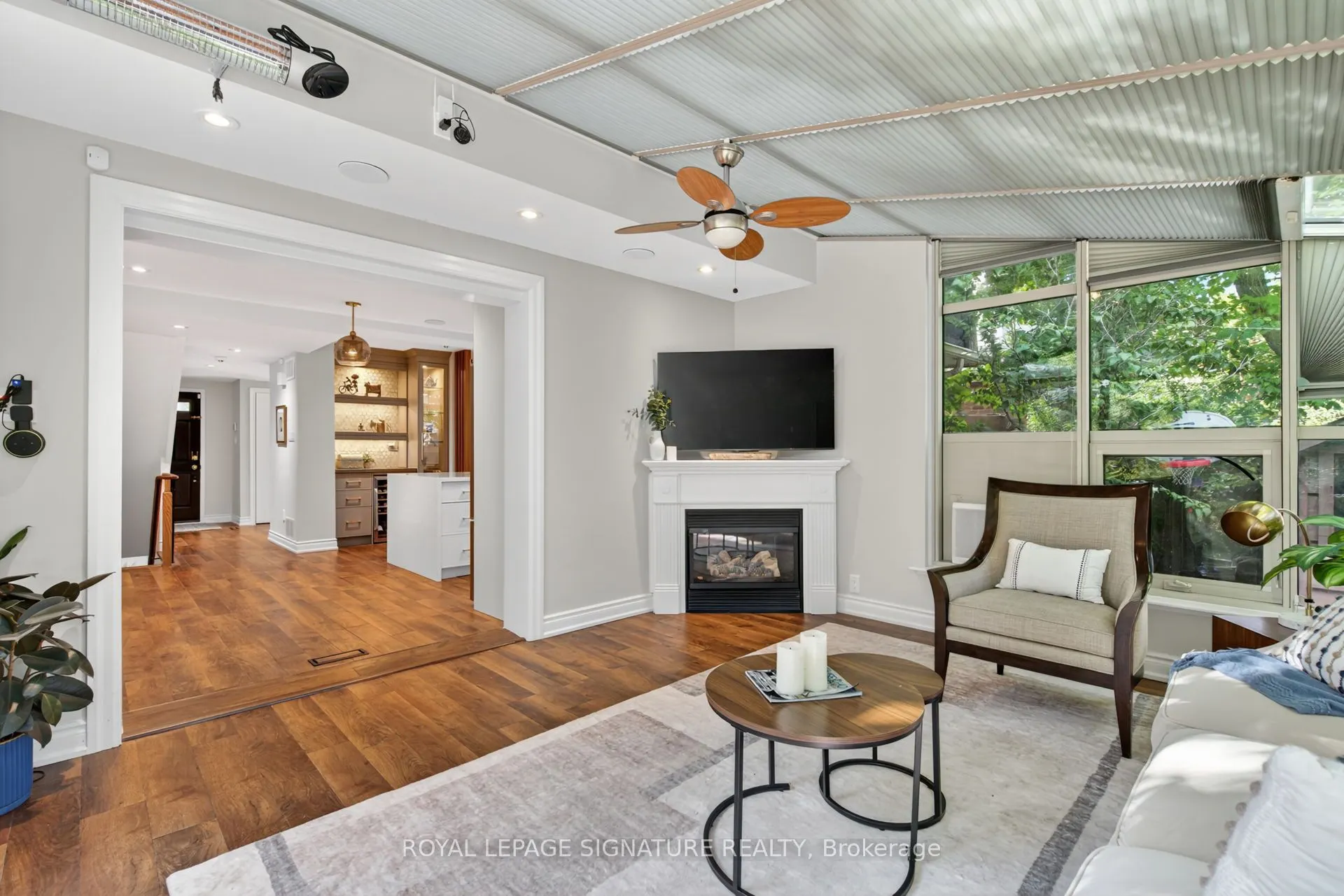 2254 Carol Road