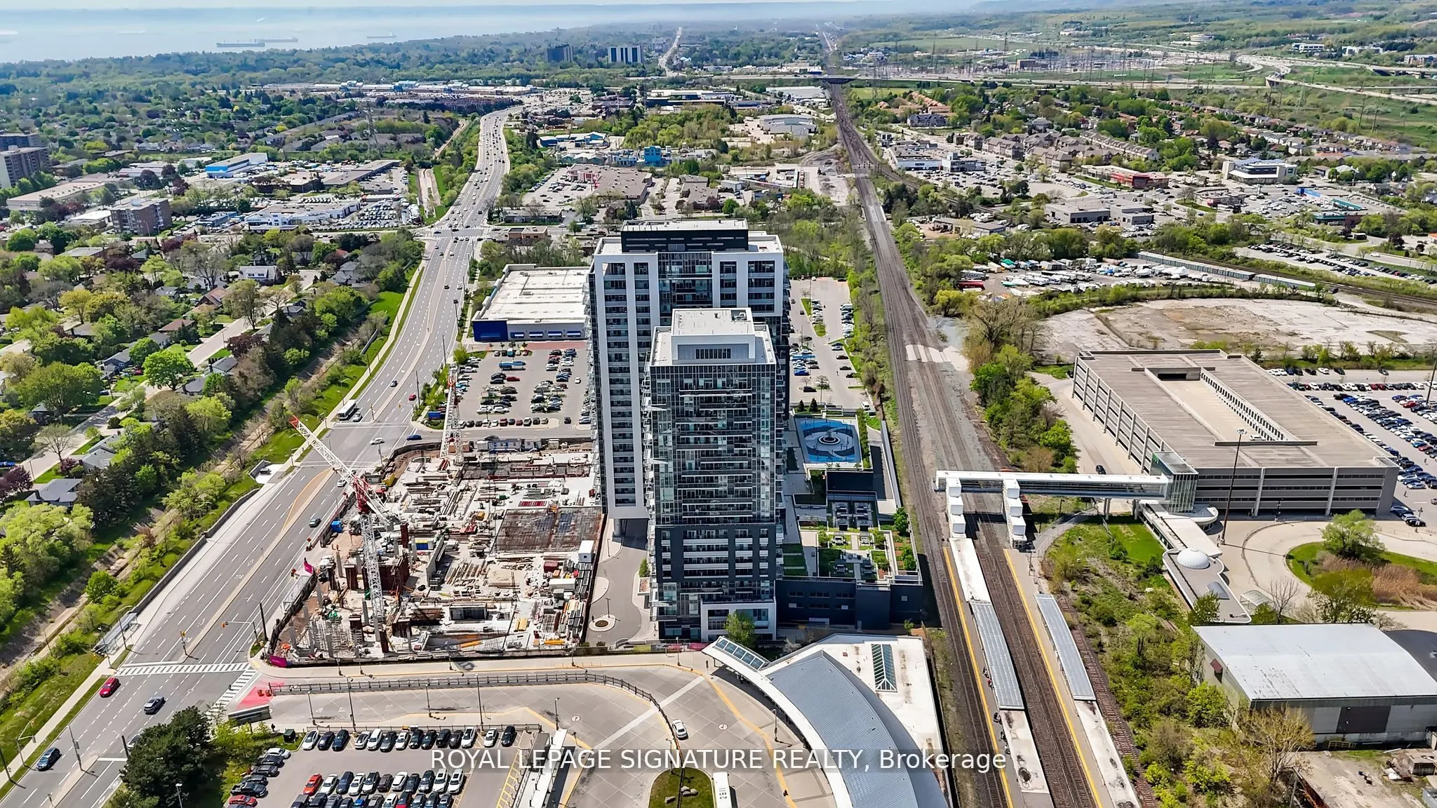 2081 Fairview Street, #610