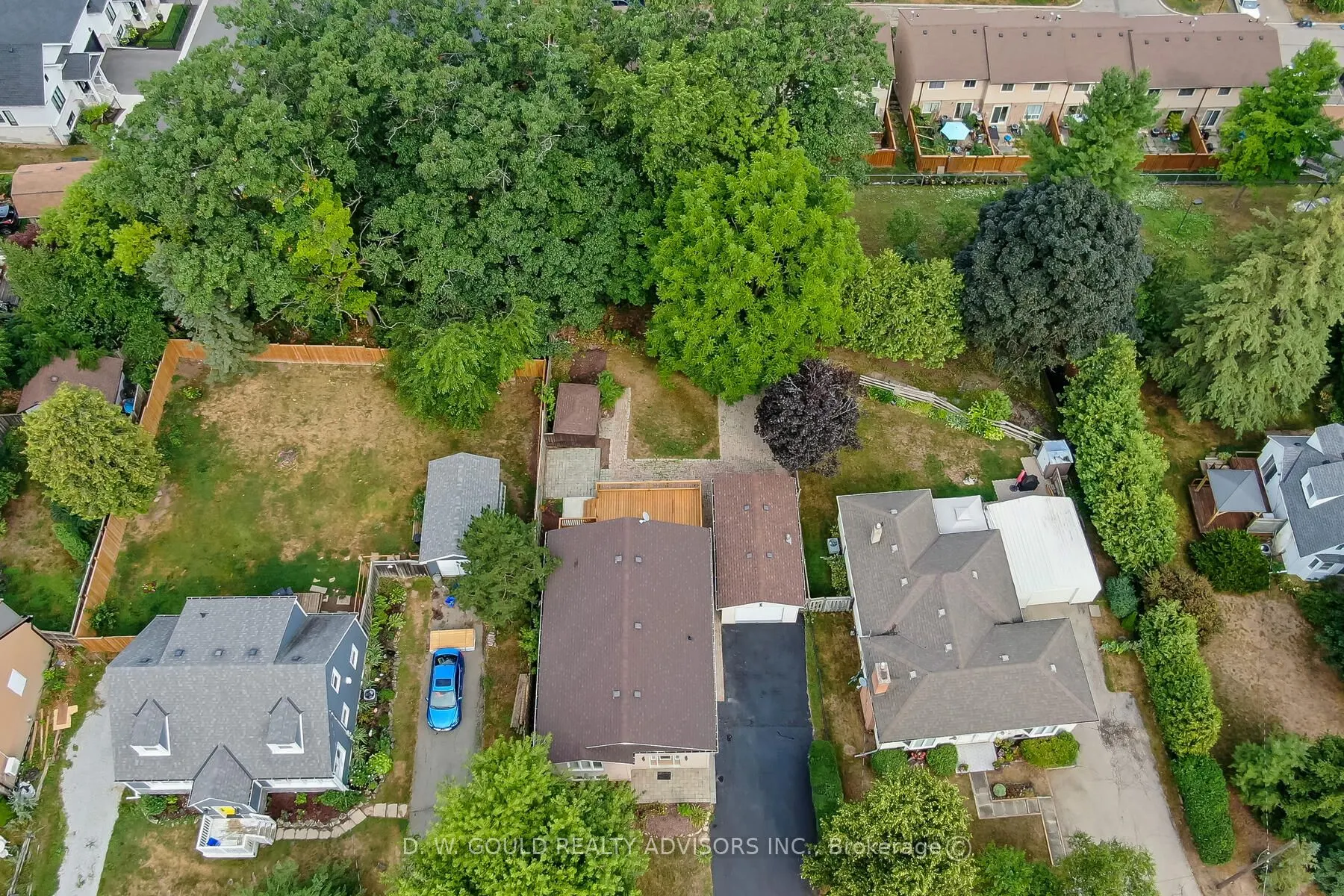 42 River Drive