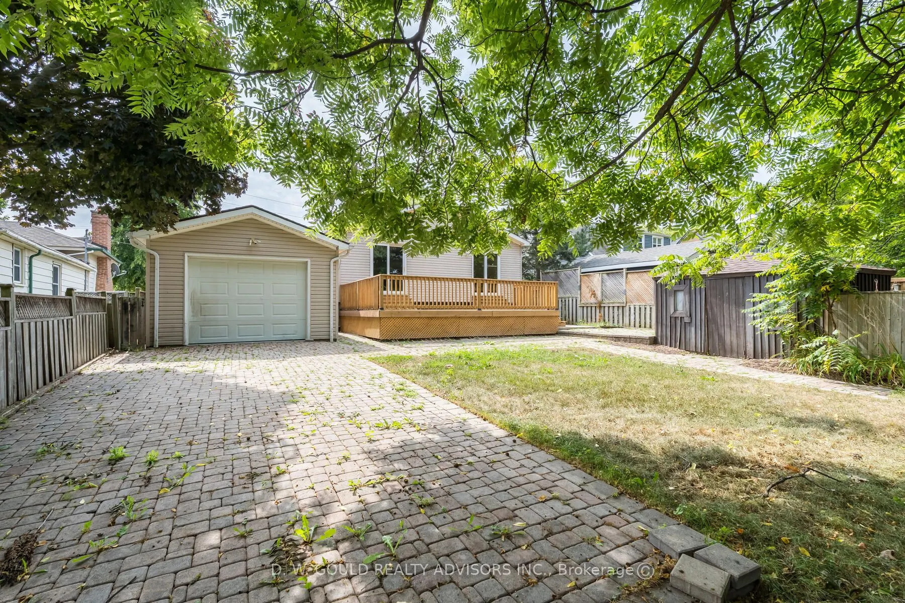 42 River Drive