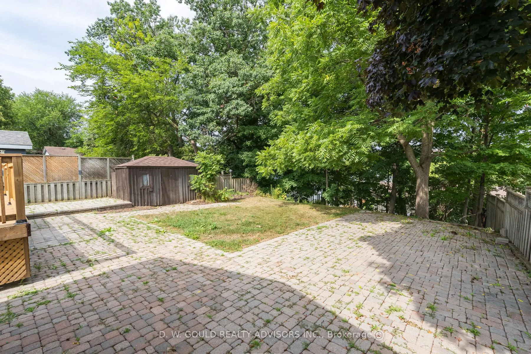42 River Drive