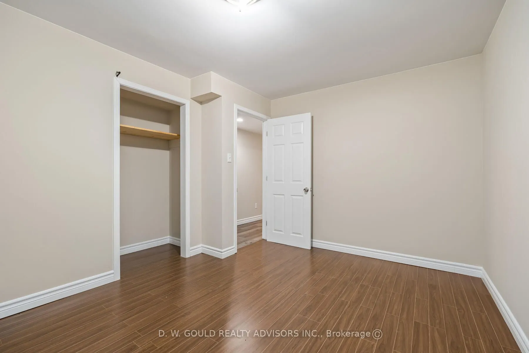 42 River Drive
