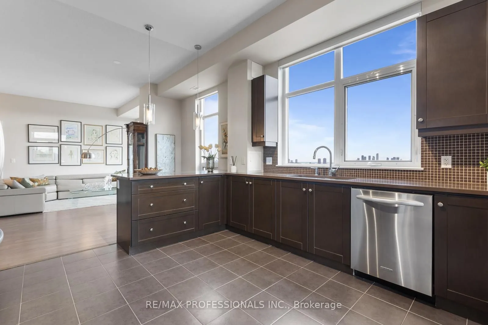 1135 Royal York Road, #1203