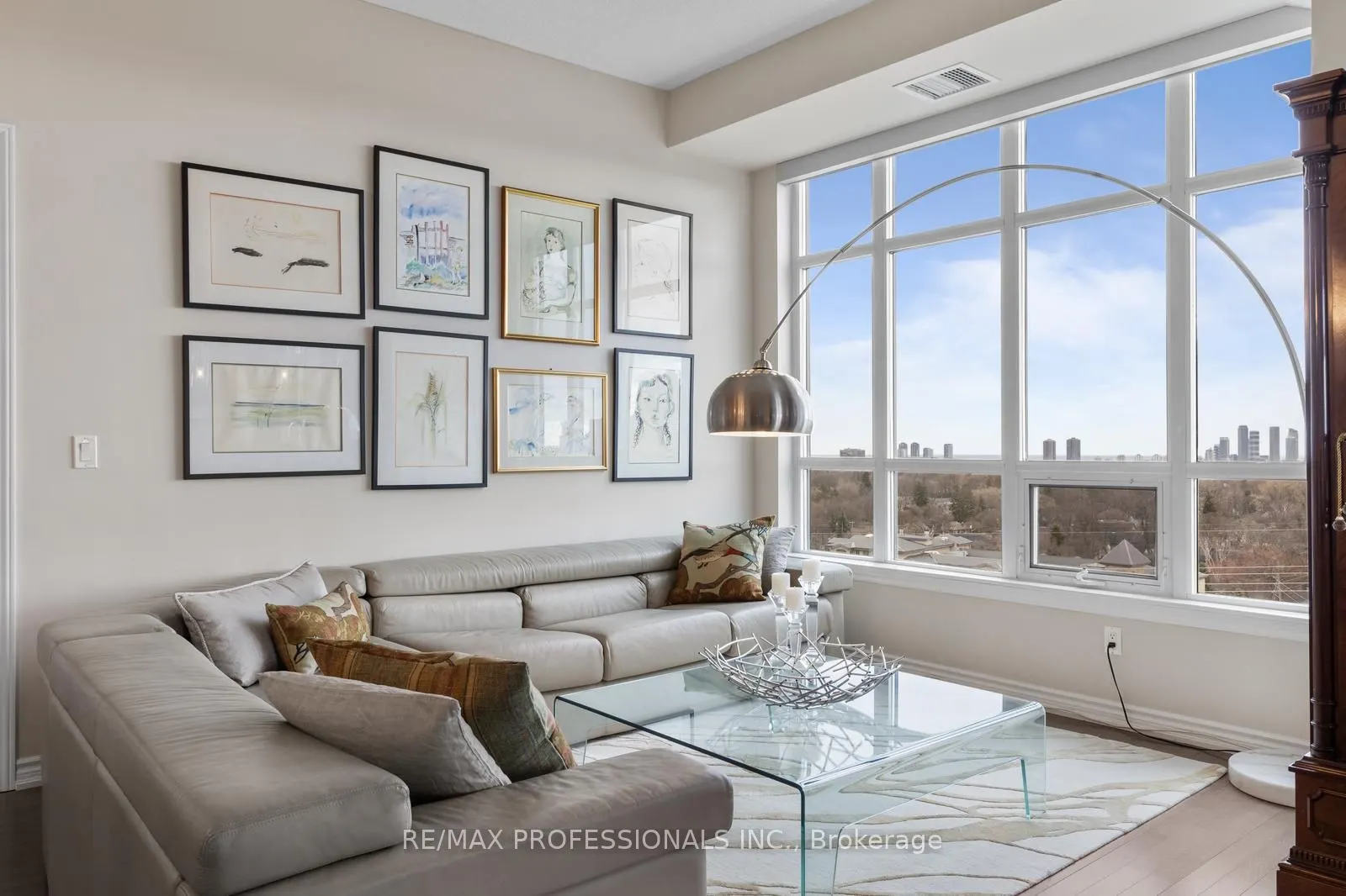 1135 Royal York Road, #1203