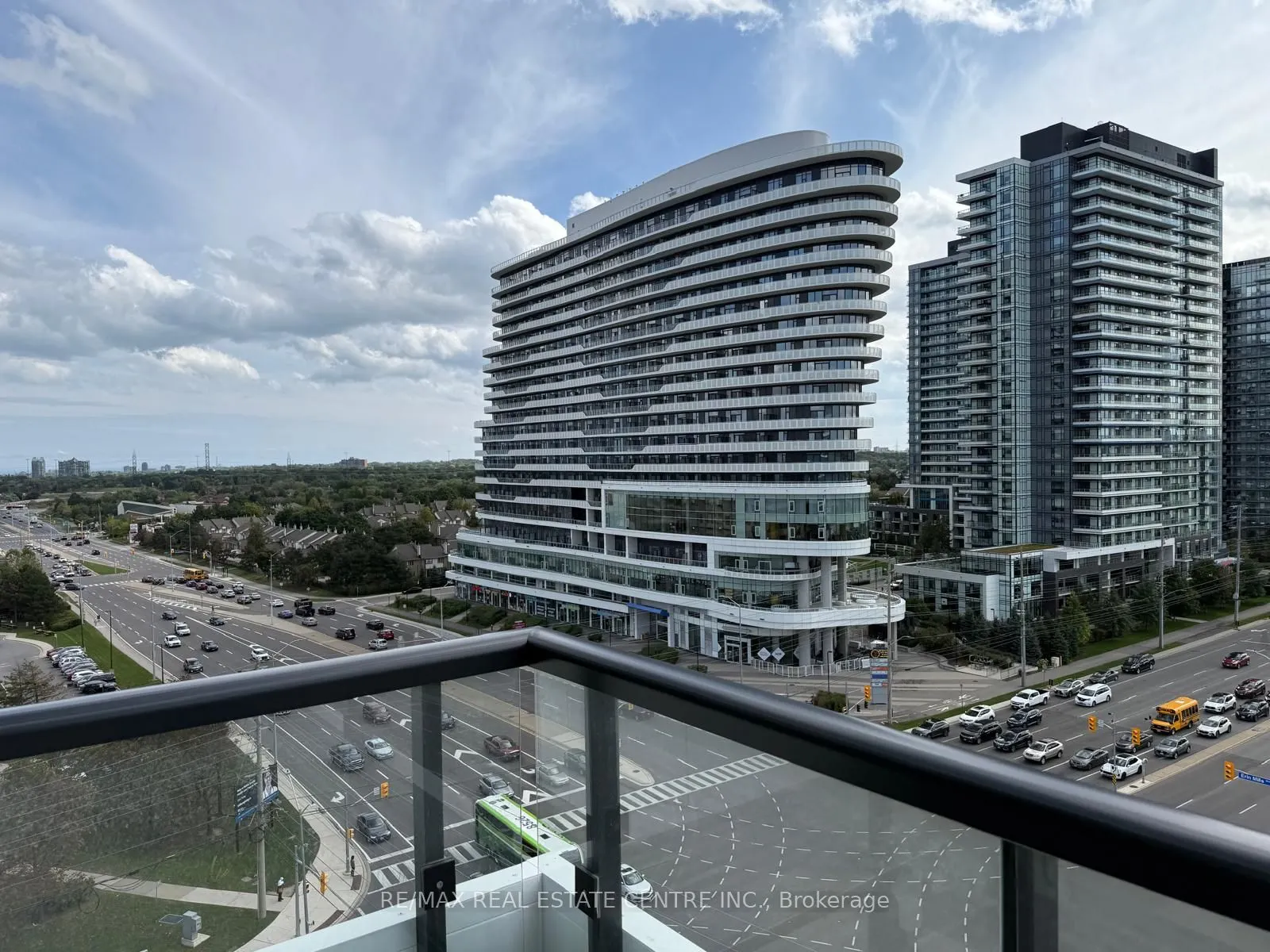 2485 Eglinton Avenue W, #1118