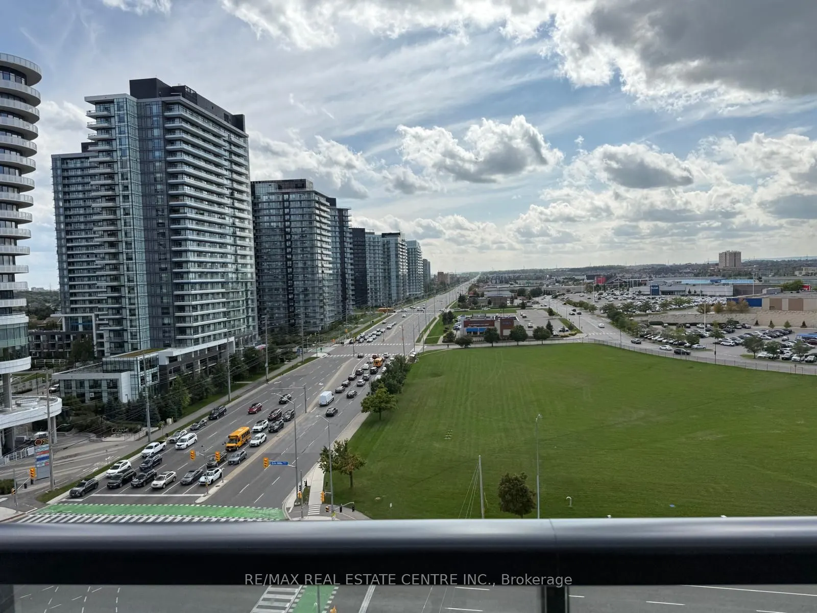 2485 Eglinton Avenue W, #1118