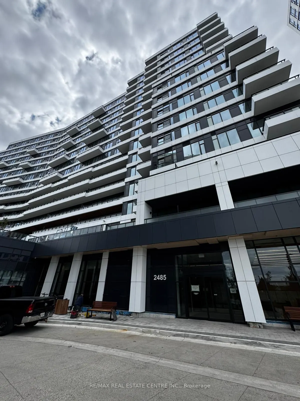 2485 Eglinton Avenue W, #1118