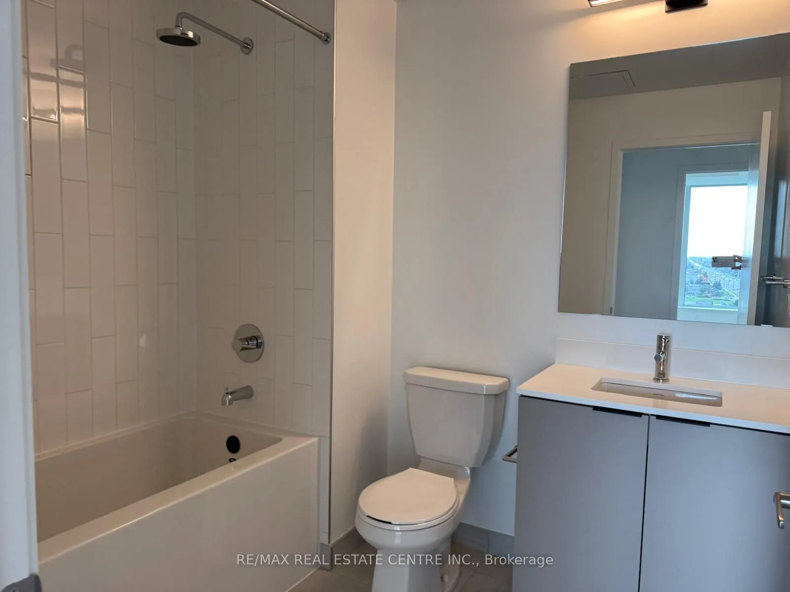 2485 Eglinton Avenue W, #1118
