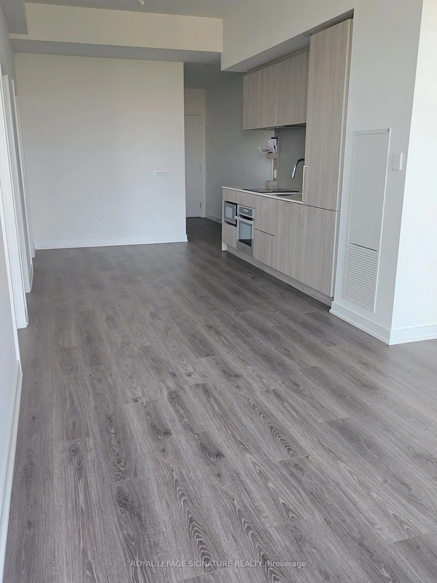 28 Ann Street, #2010