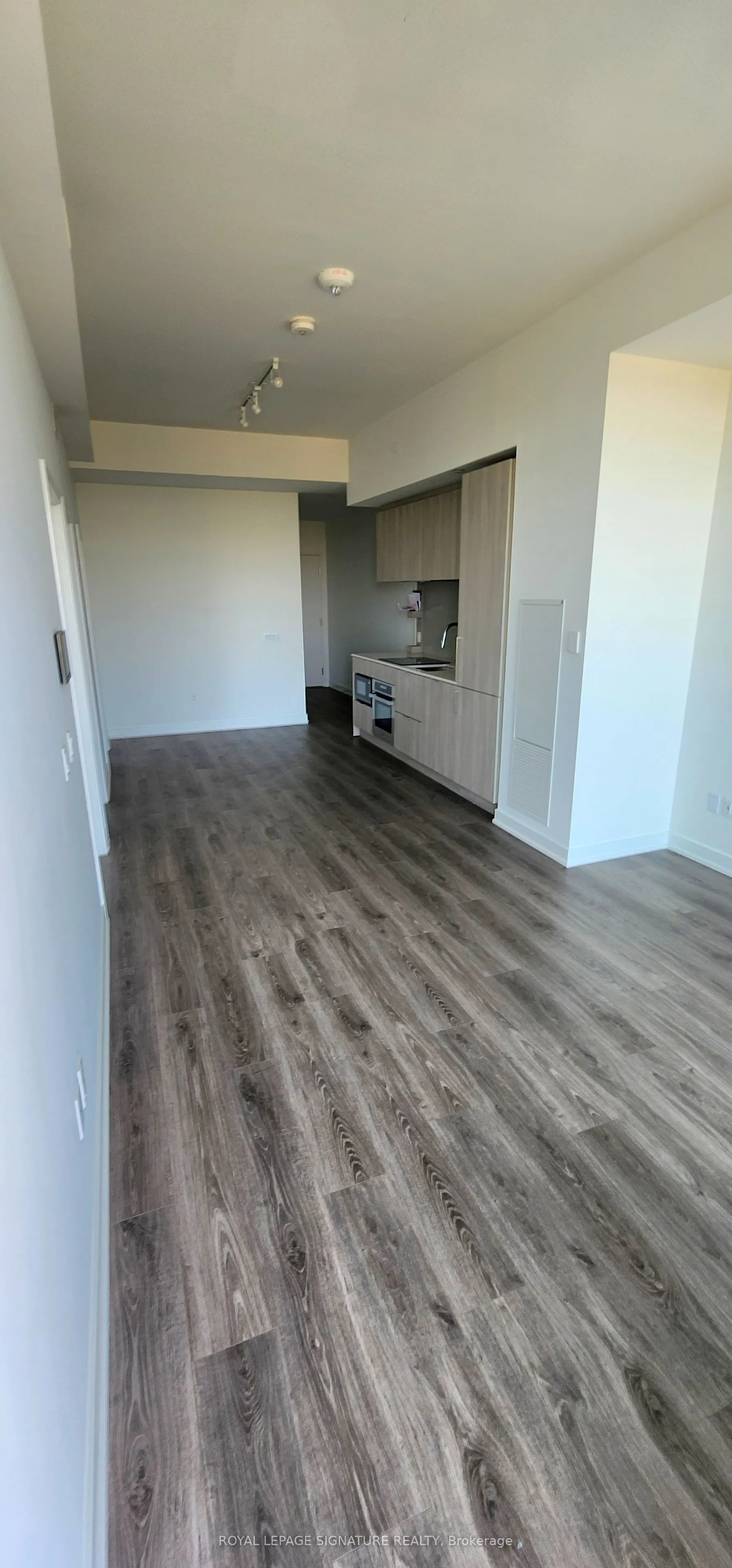 28 Ann Street, #2010