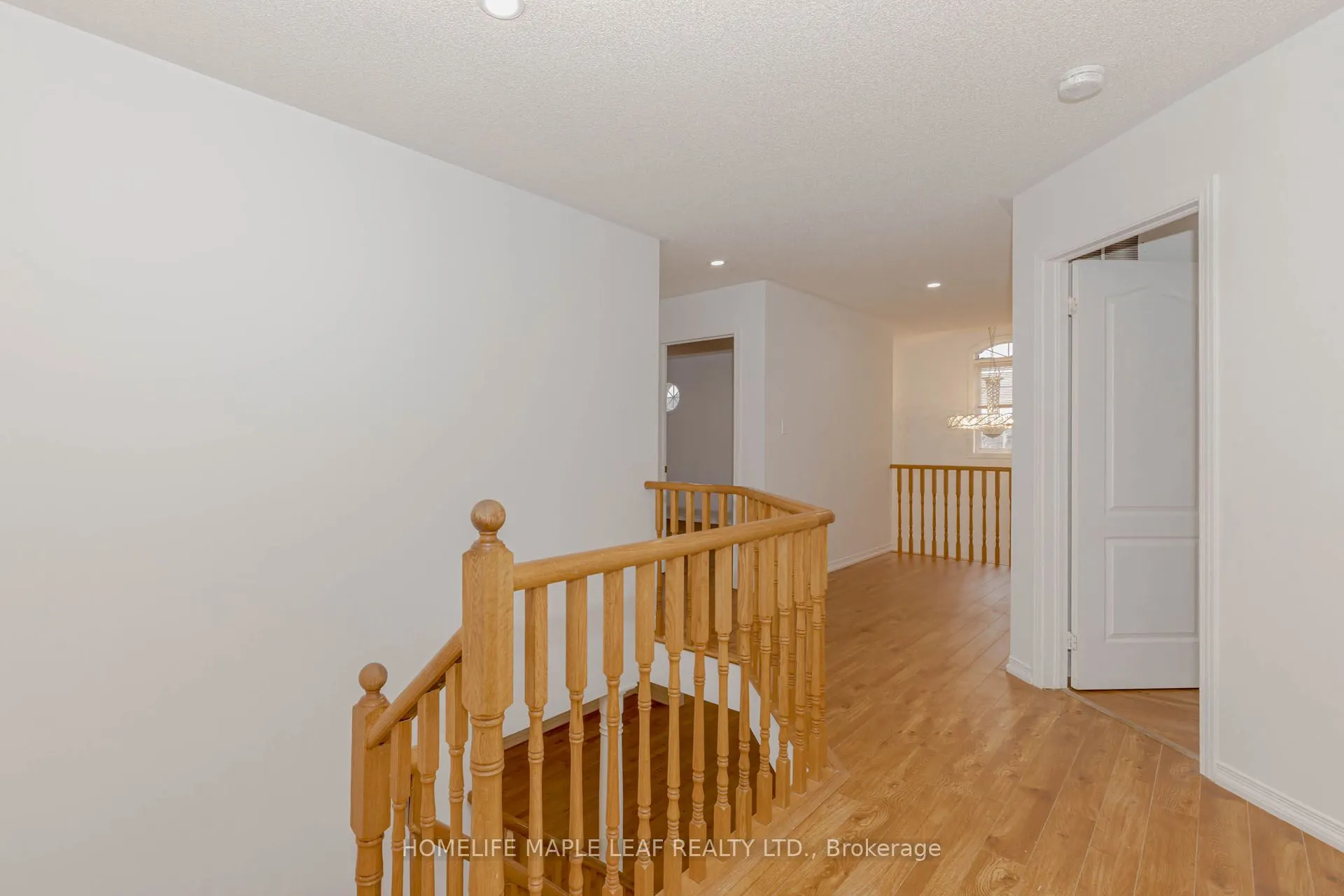 72 Dunvegan Crescent