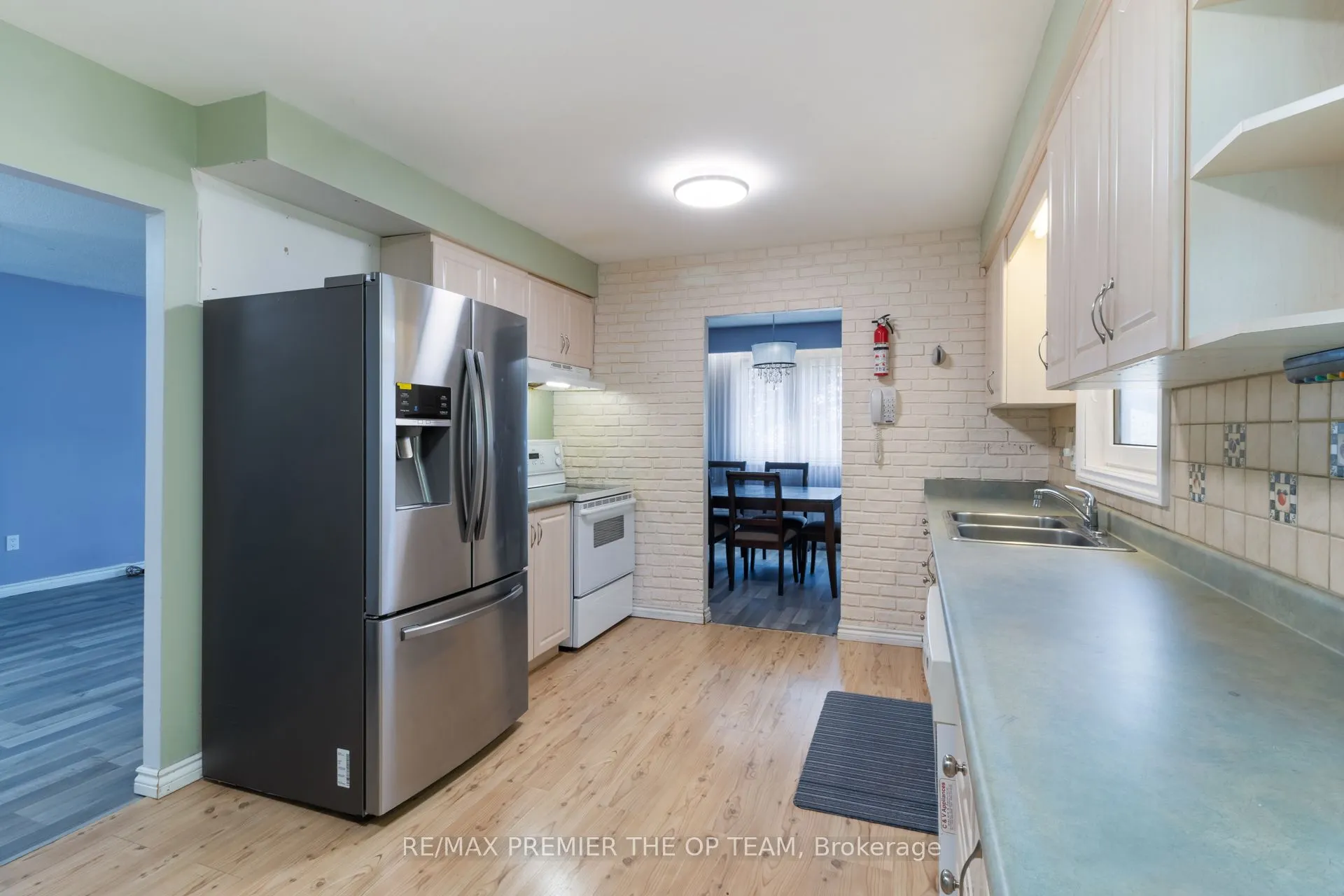 6 Larkfield Road