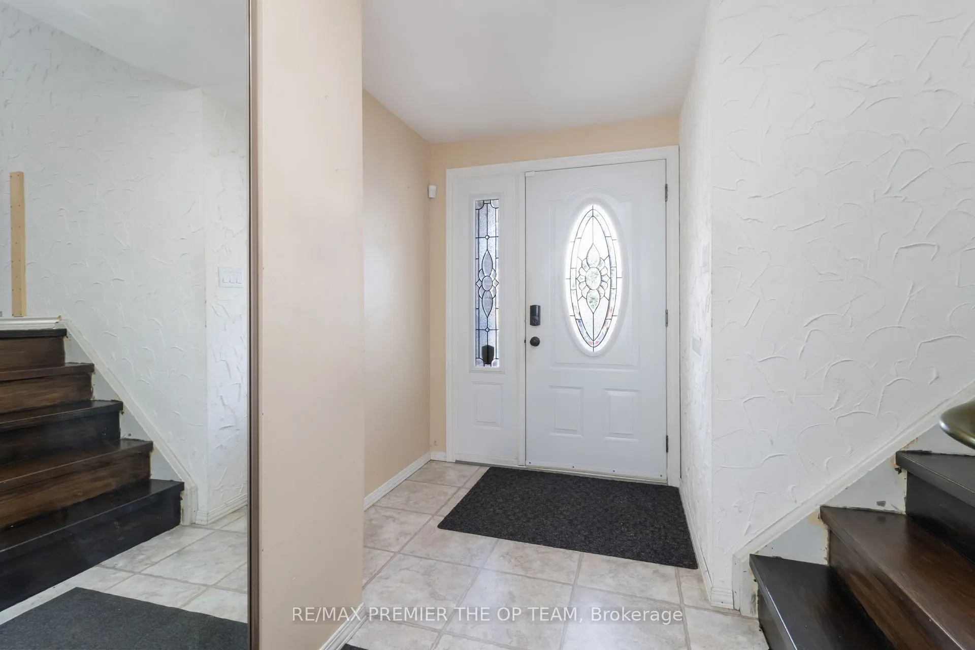 6 Larkfield Road