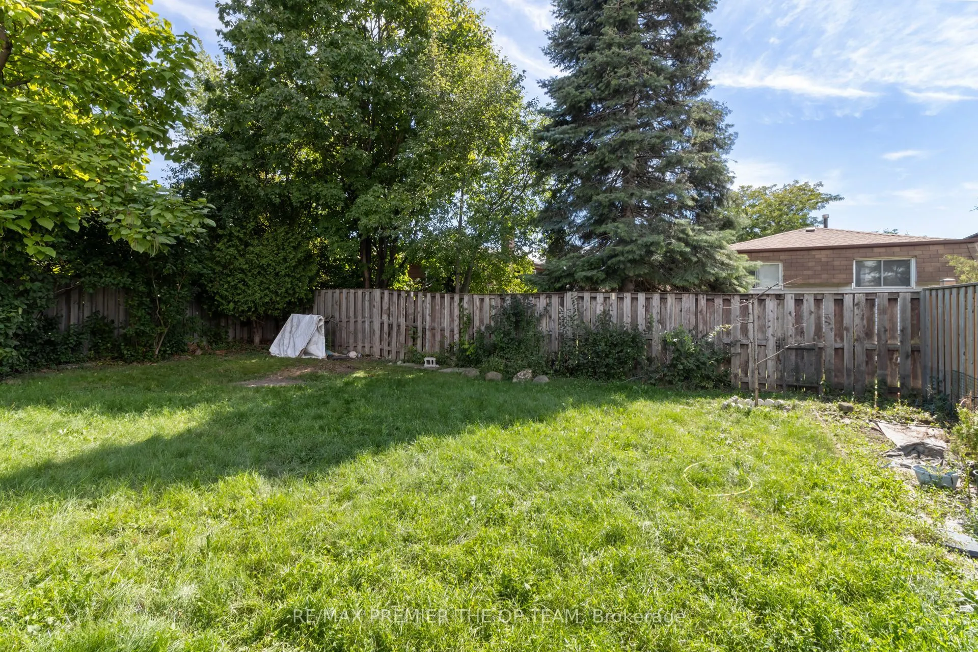 6 Larkfield Road