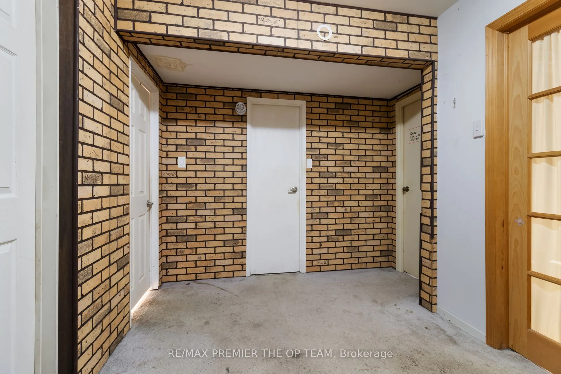 6 Larkfield Road