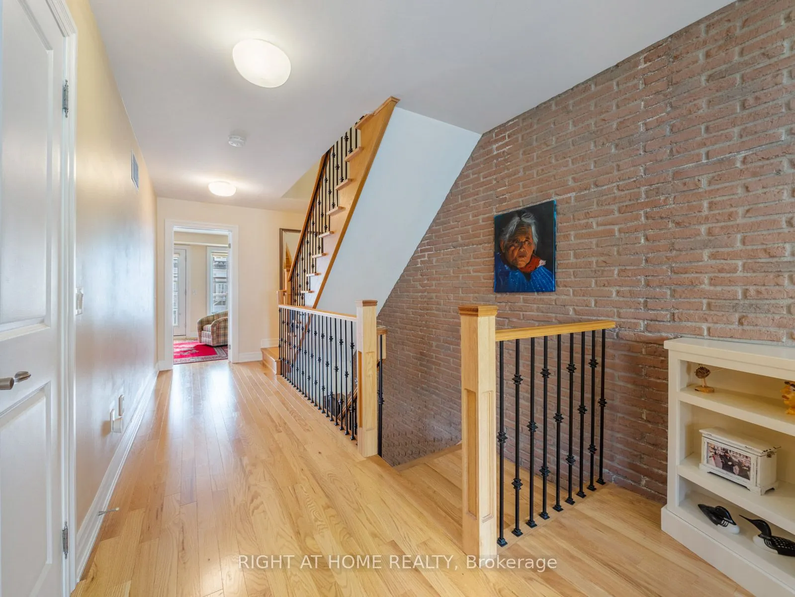 2369 Ontario Street, #26