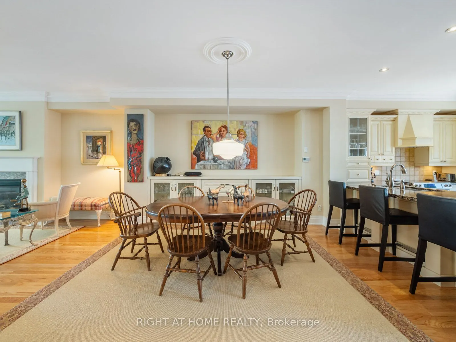 2369 Ontario Street, #26