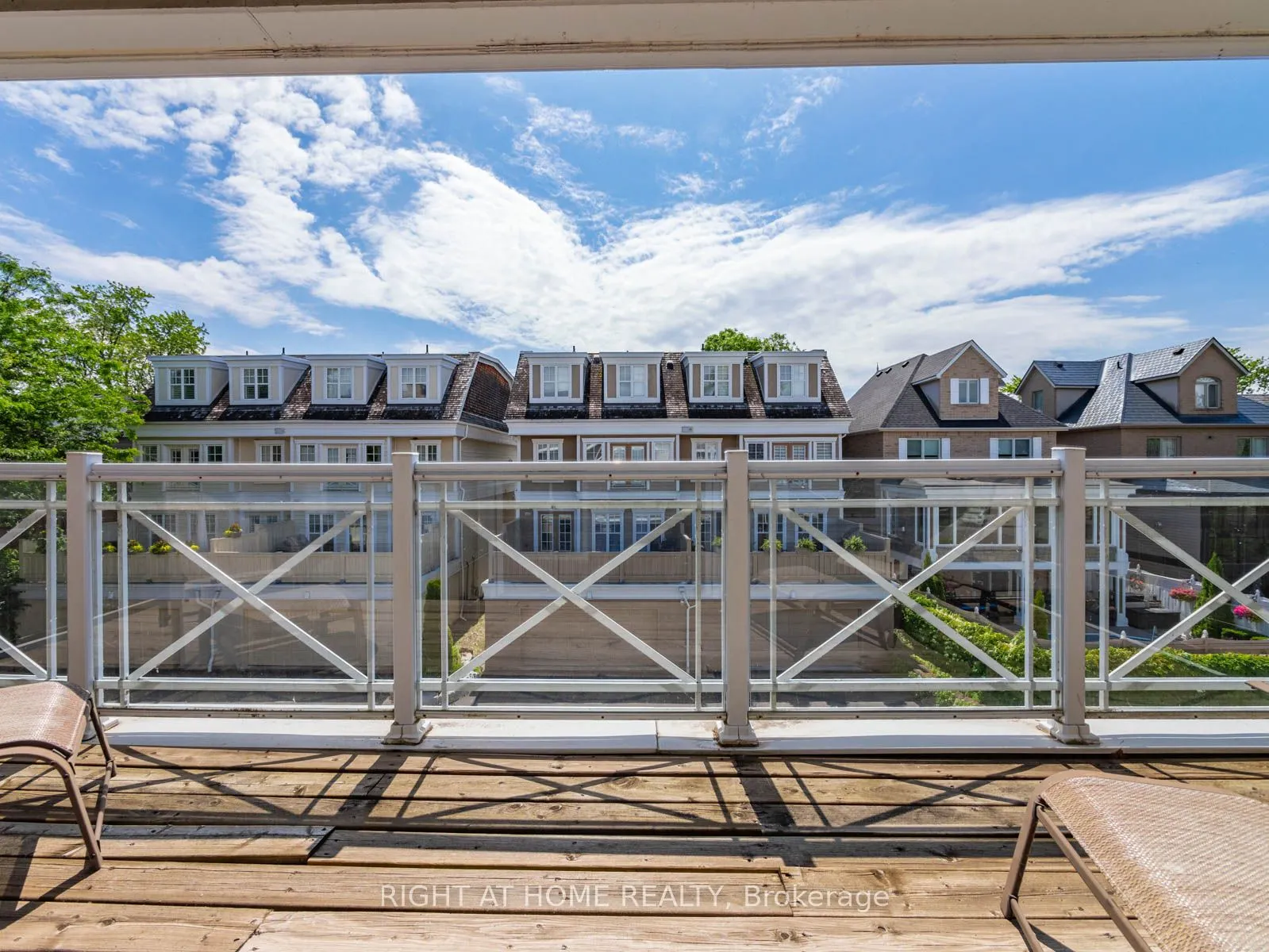 2369 Ontario Street, #26