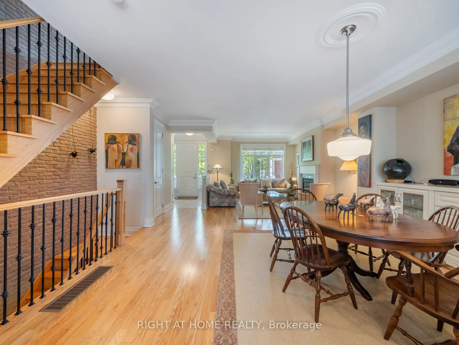2369 Ontario Street, #26