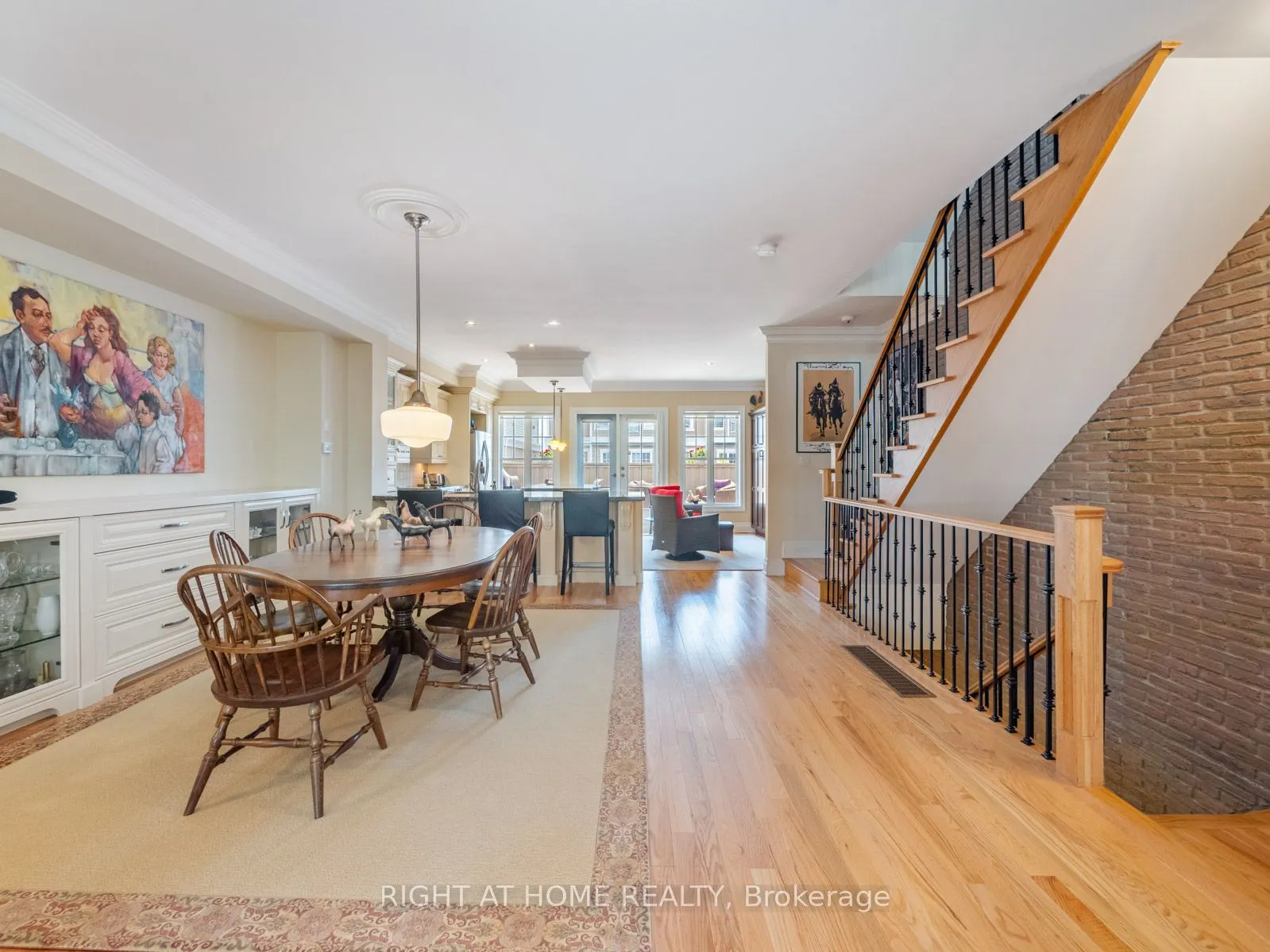 2369 Ontario Street, #26