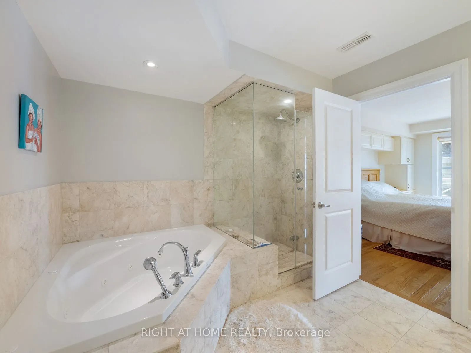 2369 Ontario Street, #26