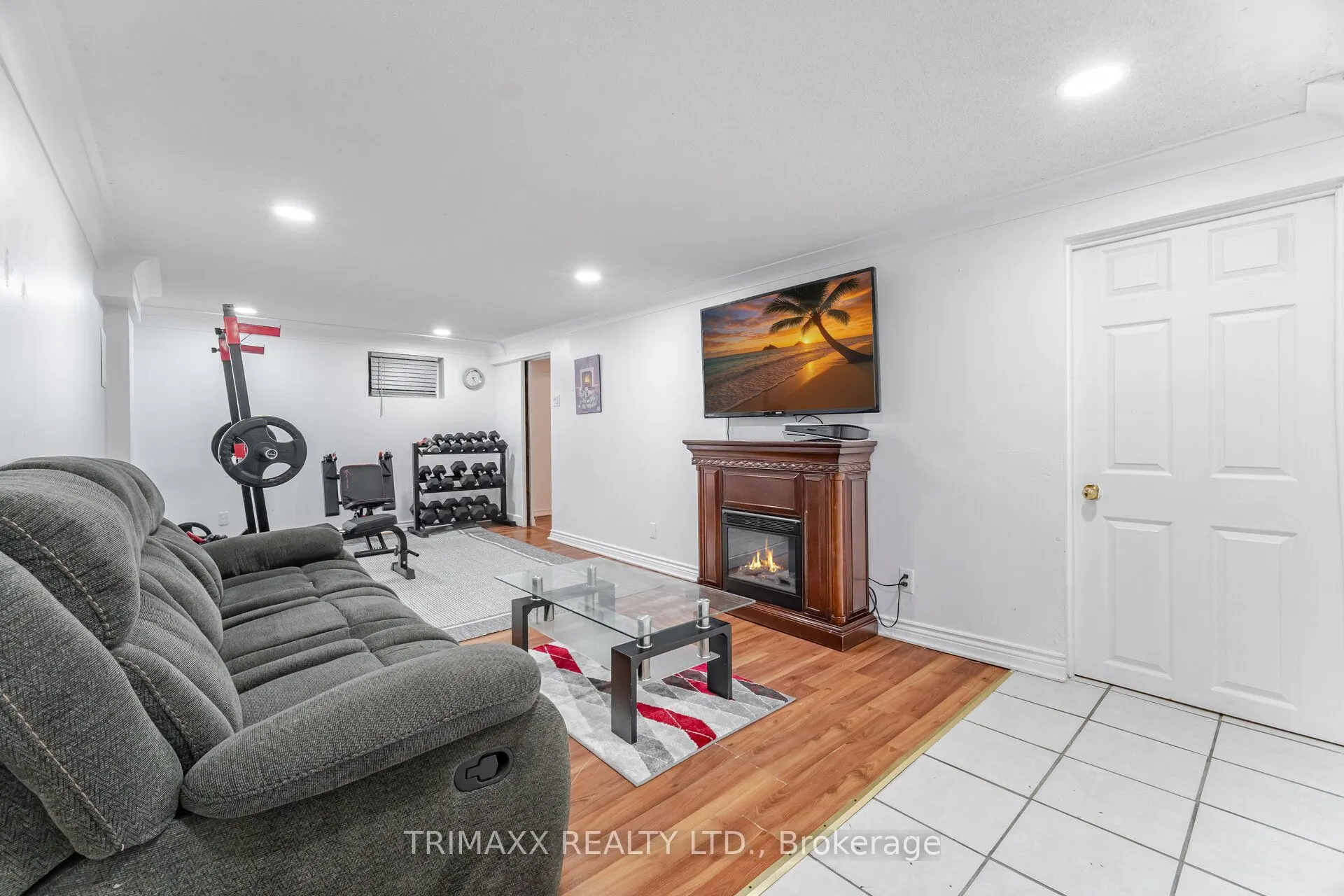 111 Folkstone Crescent