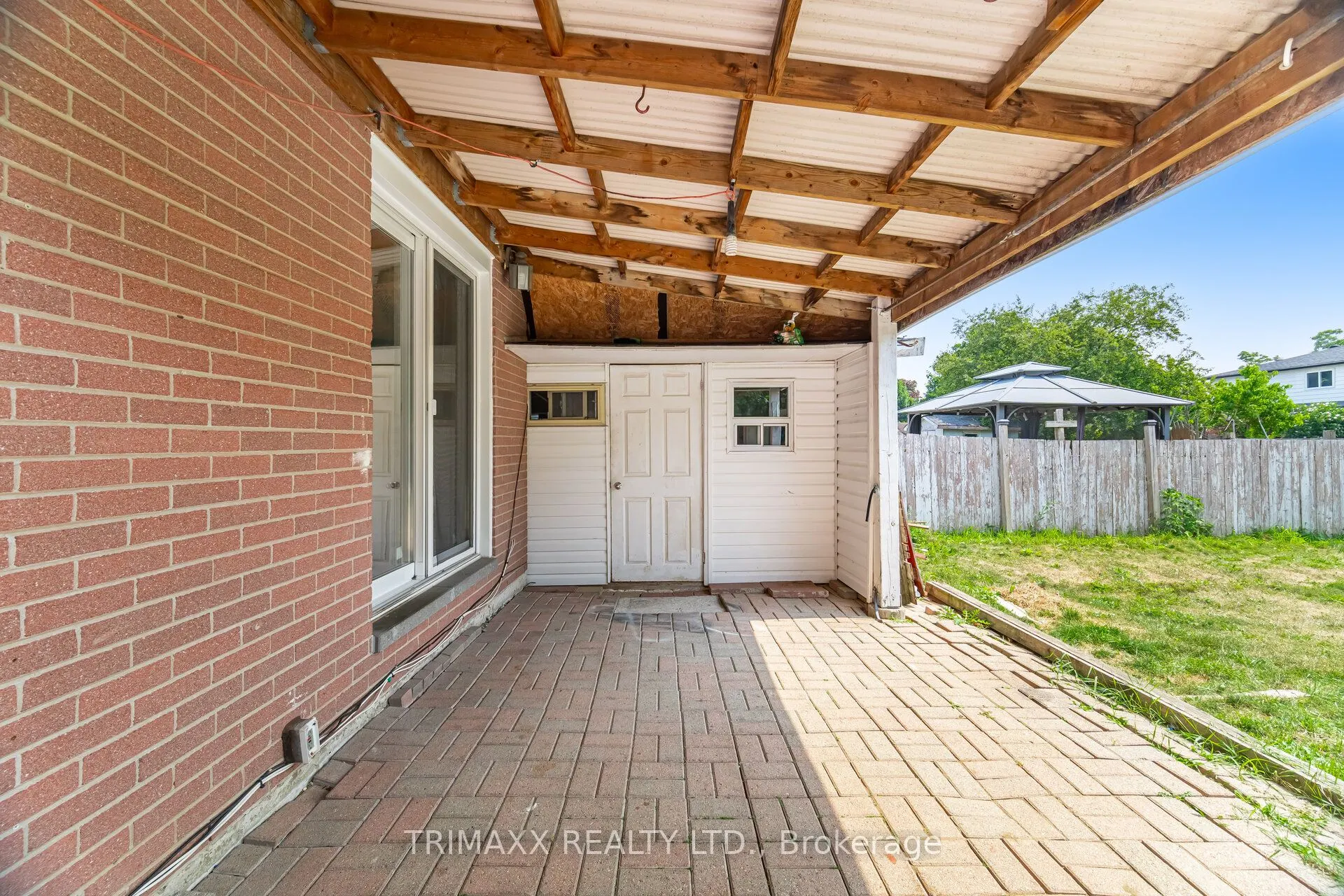 111 Folkstone Crescent