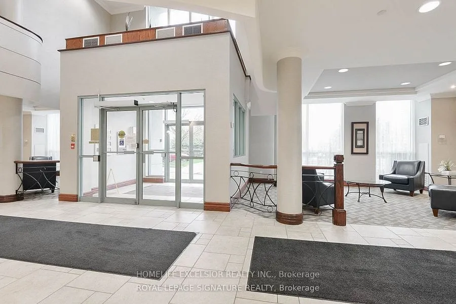 2585 Erin Centre Boulevard, #1001