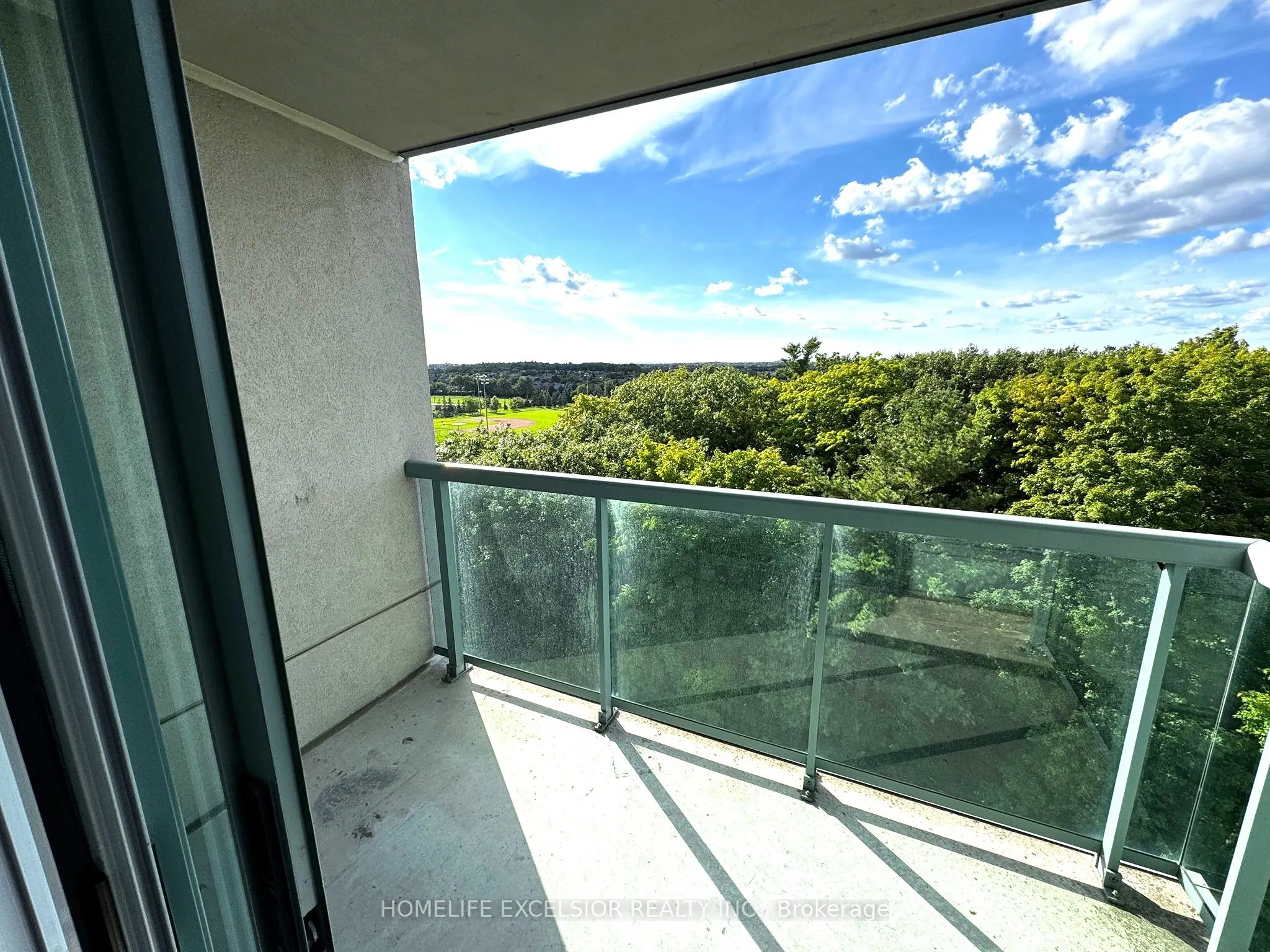 2585 Erin Centre Boulevard, #1001