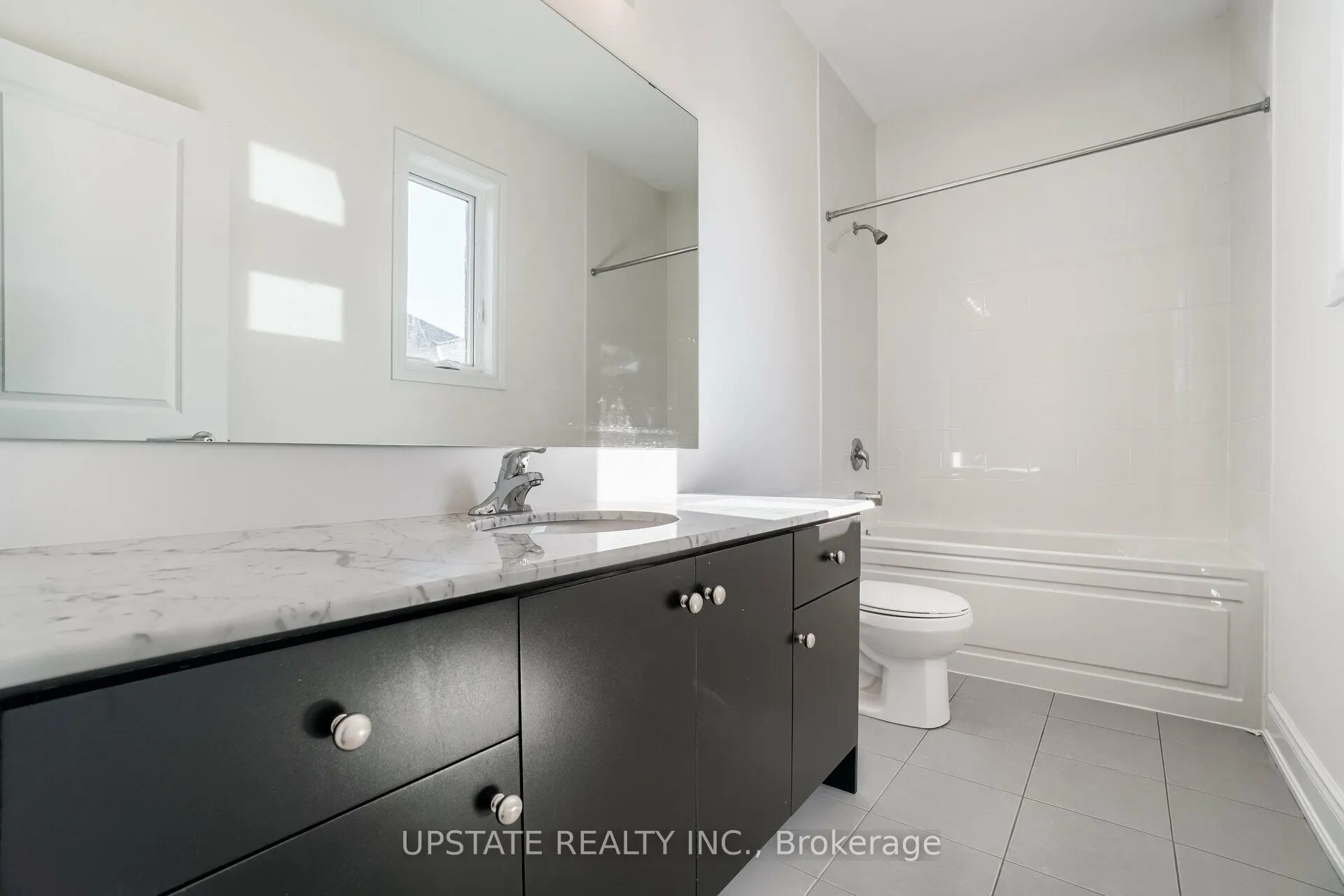 27 Valleyway Drive