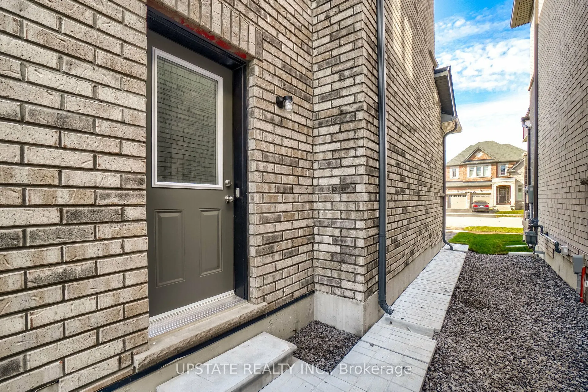 27 Valleyway Drive
