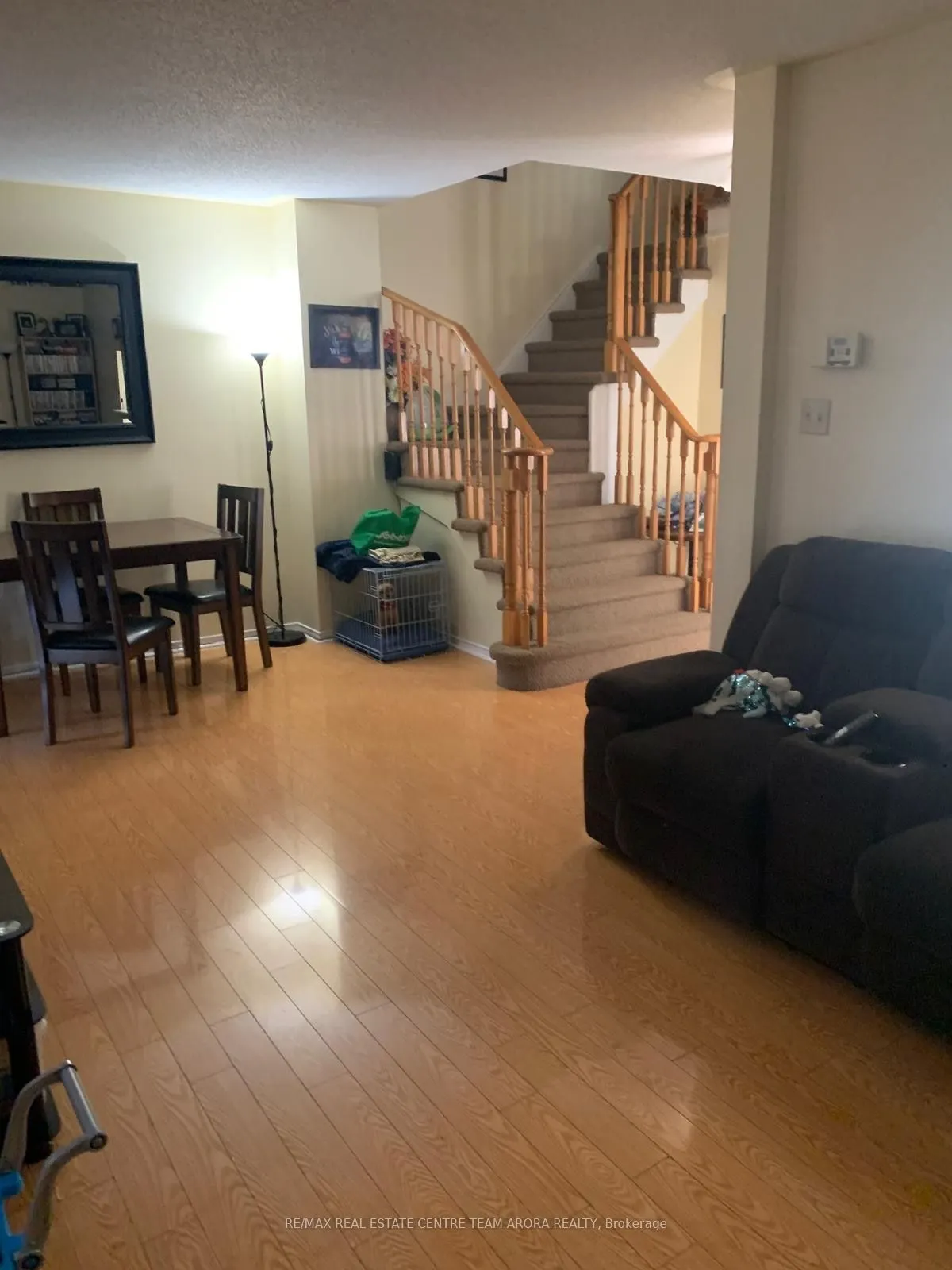 82 Mullis Crescent, #Main & 2nd