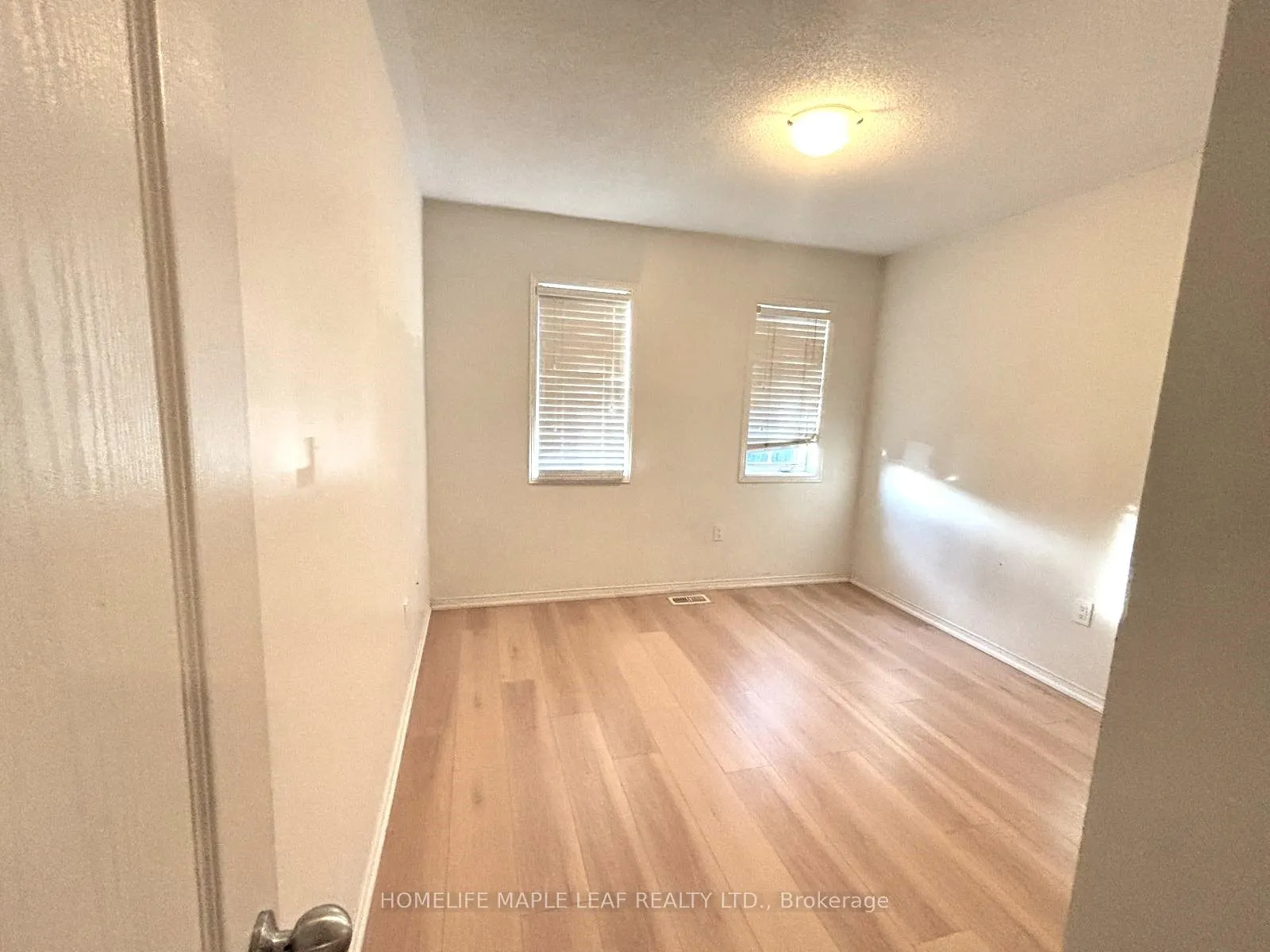 39 SUSSEXVALE Drive