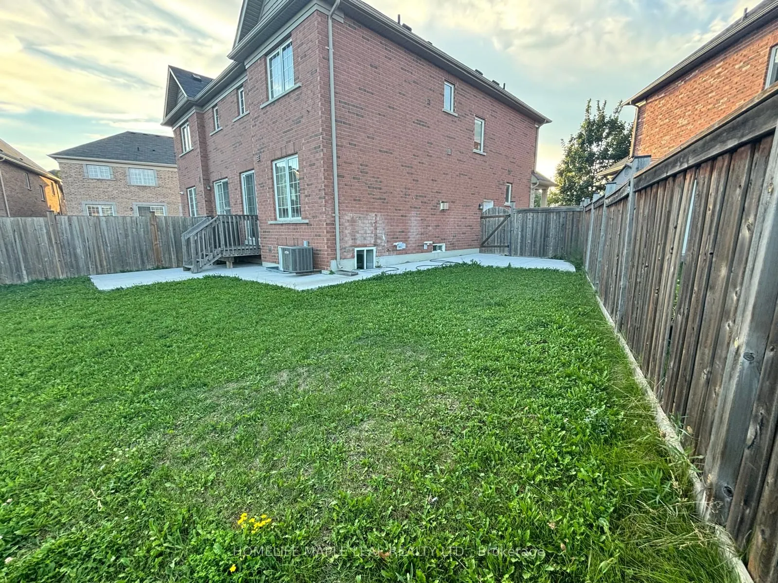 39 SUSSEXVALE Drive