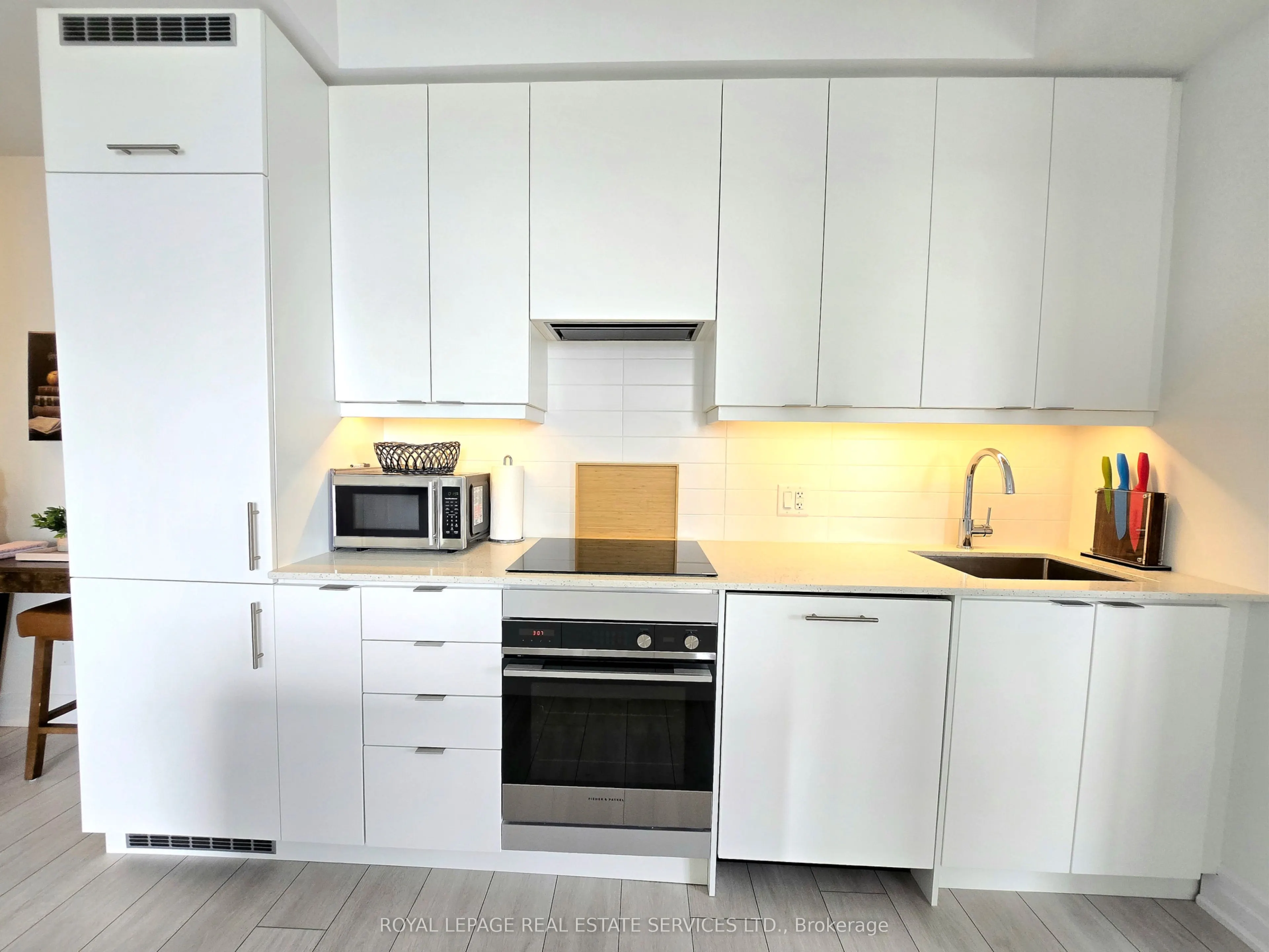 30 Elm Drive W, #1108