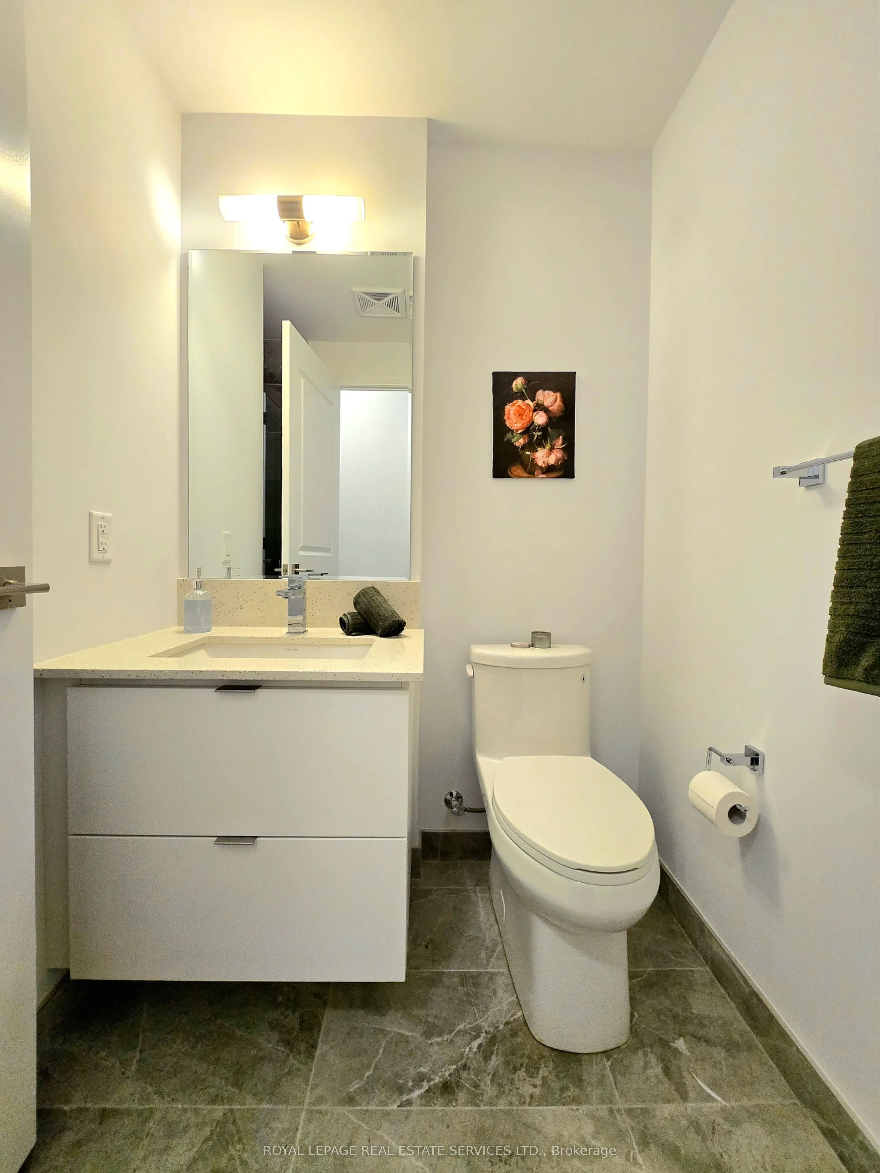 30 Elm Drive W, #1108